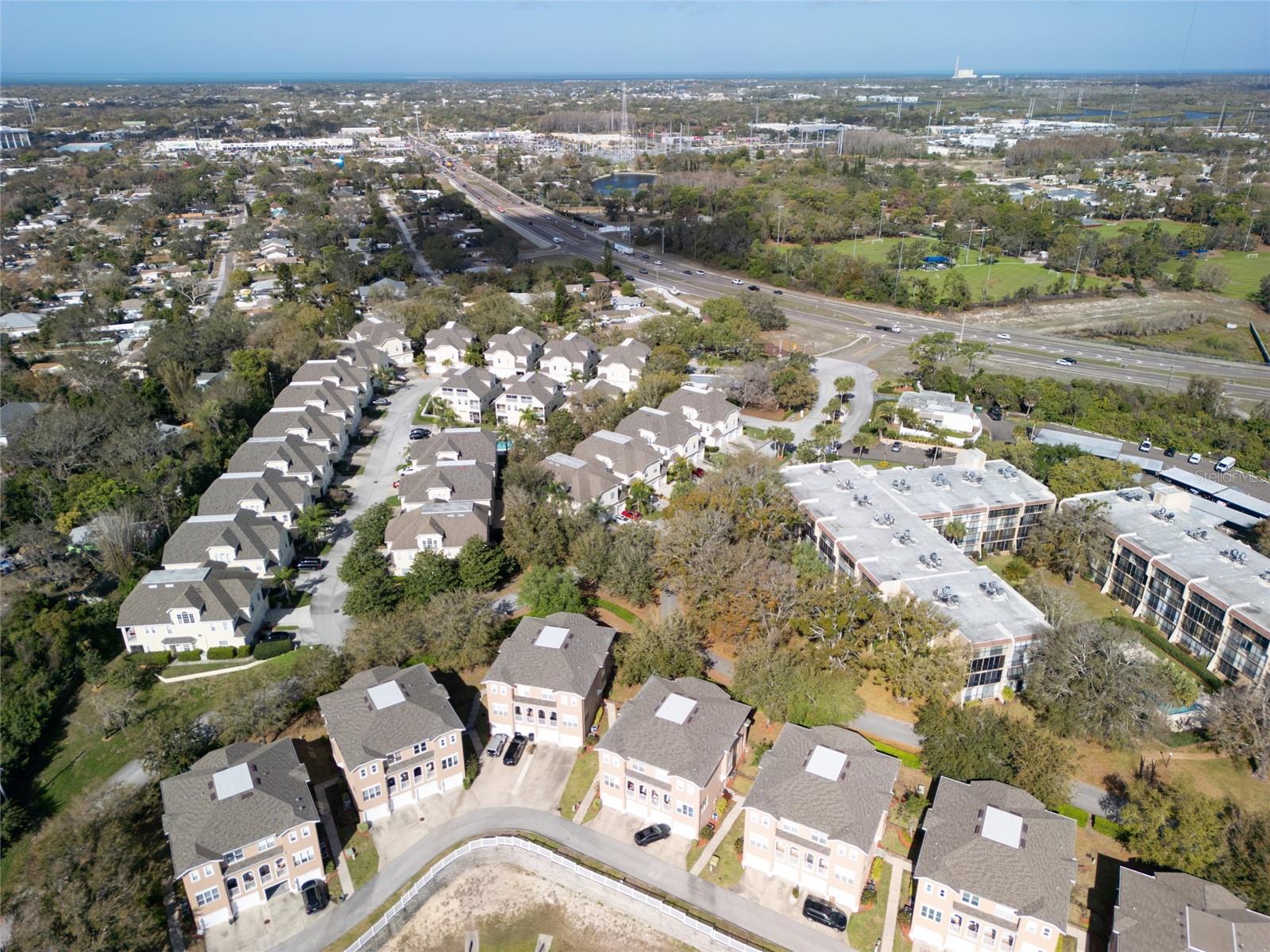 LAKE TARPON SAIL & TENNIS CLUB - Residential