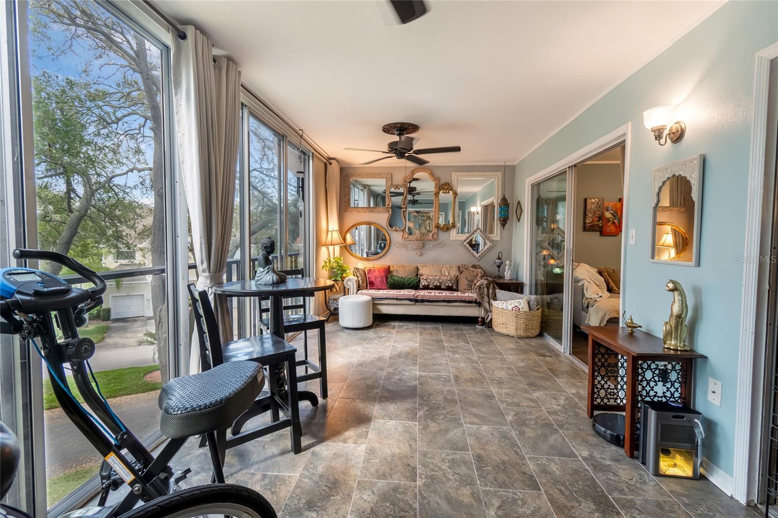 LAKE TARPON SAIL & TENNIS CLUB - Residential