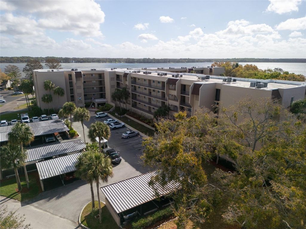 Photo of 90 S Highland Avenue #318, Tarpon Springs, FL 34689 (MLS # TB8483873)