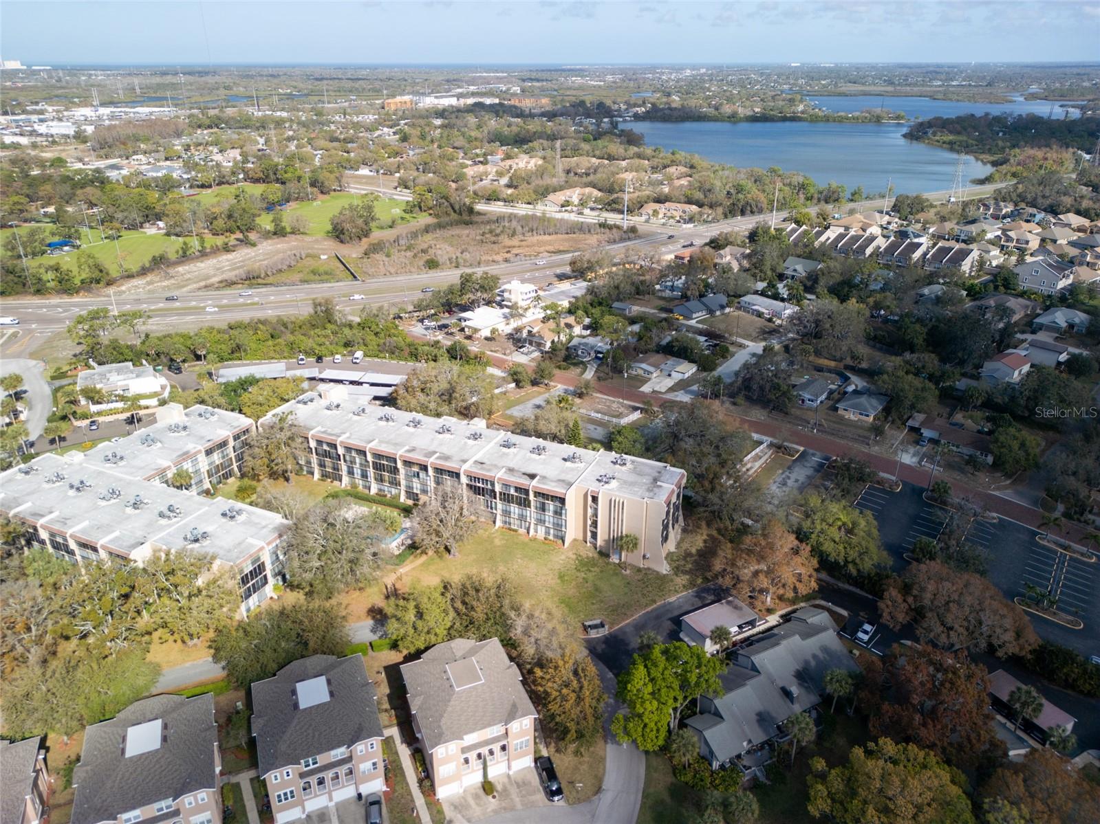 LAKE TARPON SAIL & TENNIS CLUB - Residential