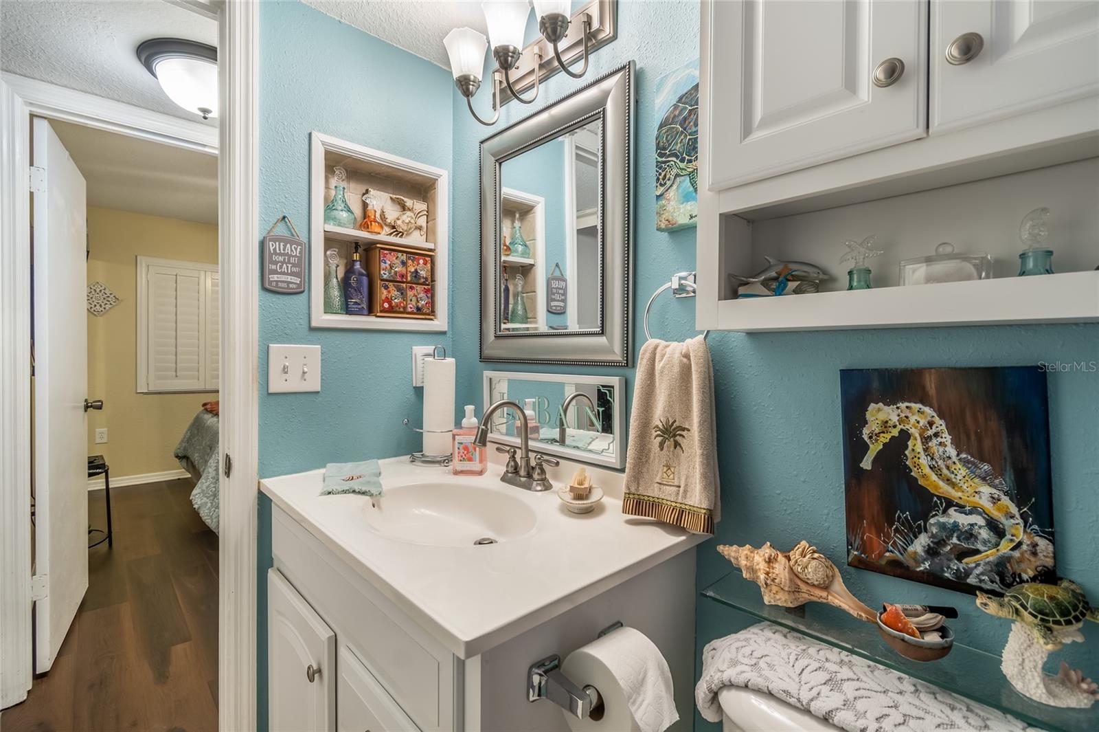 LAKE TARPON SAIL & TENNIS CLUB - Residential