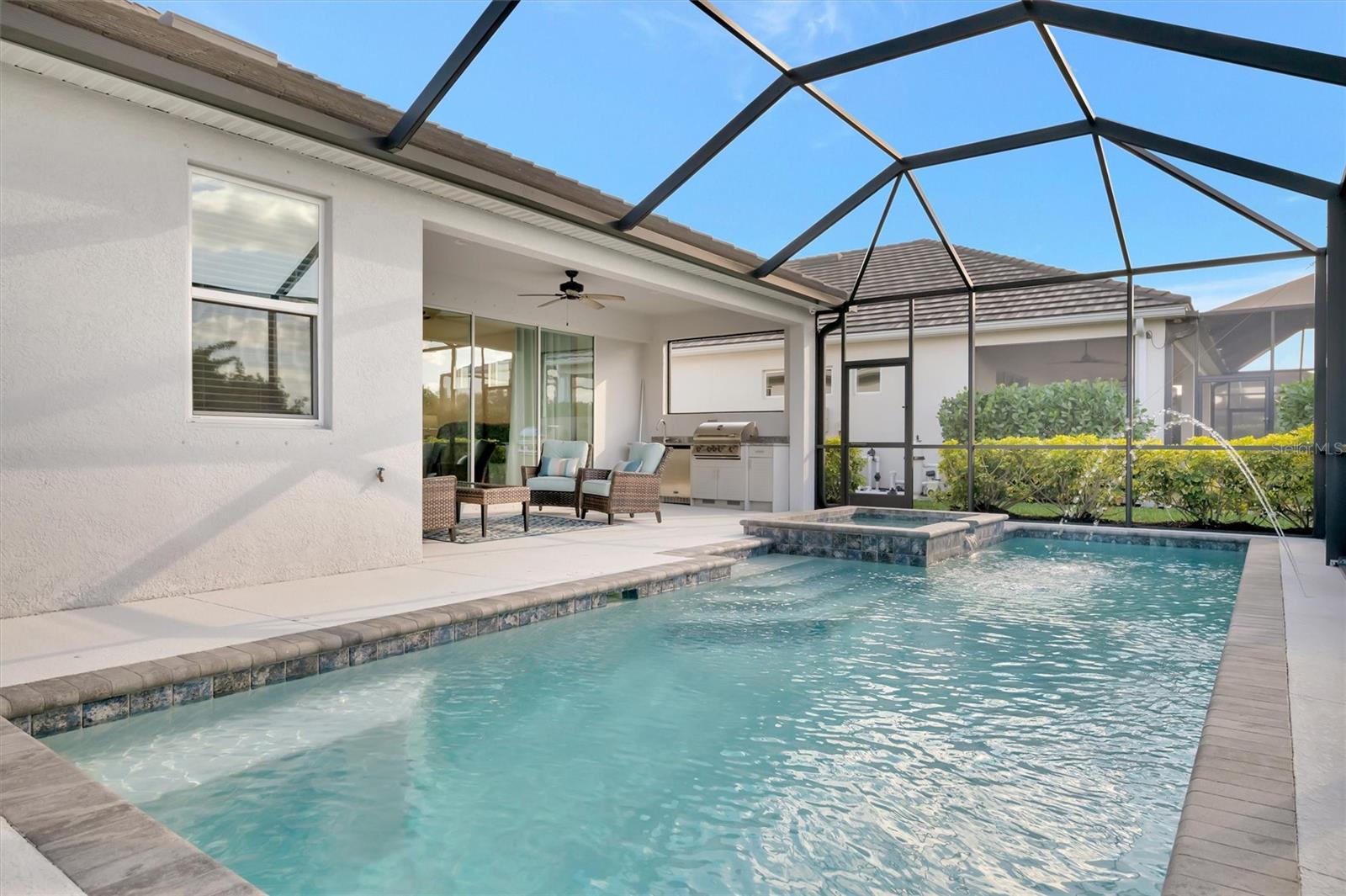 WATERCOLOR PLACE I - Residential