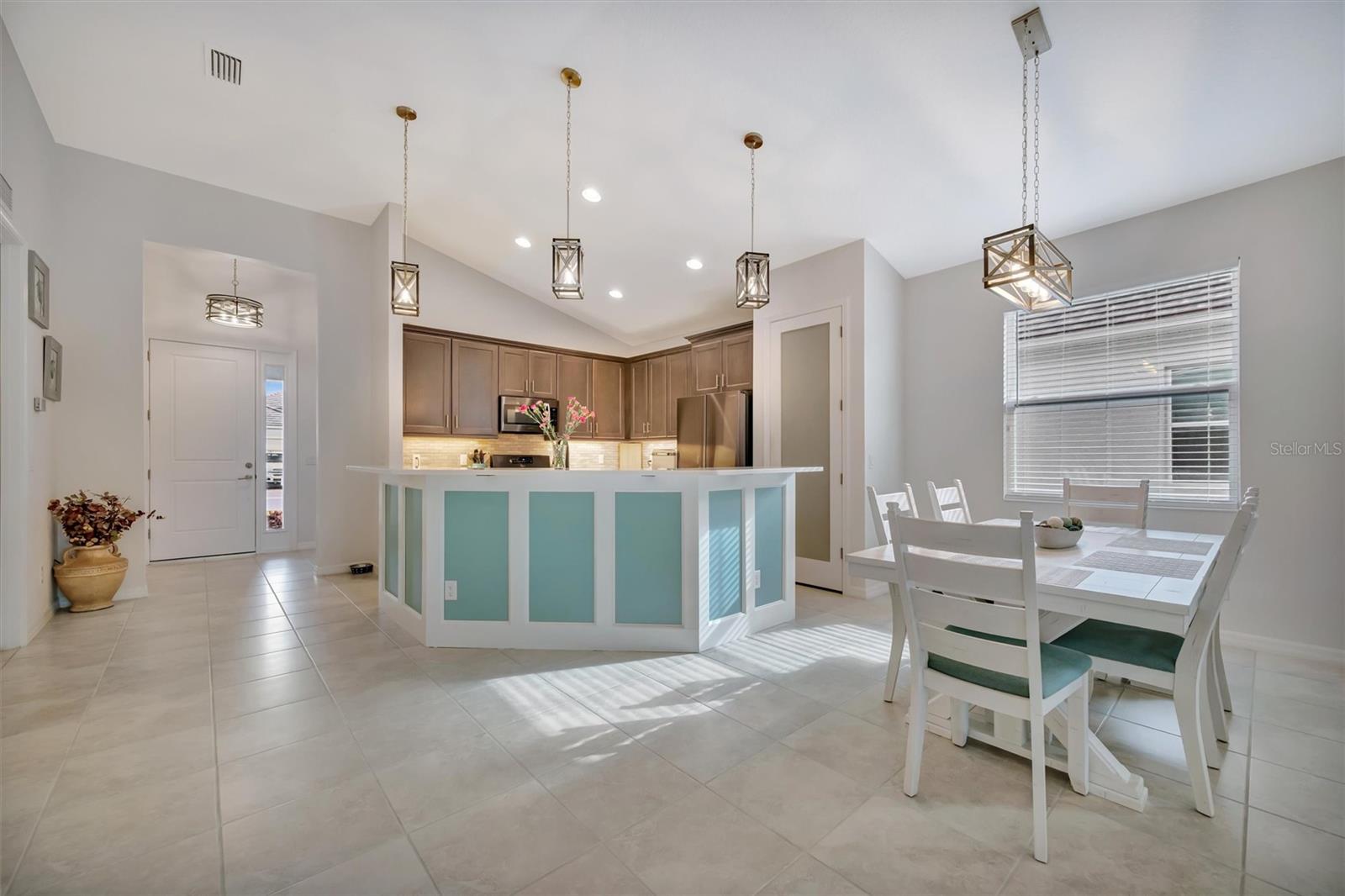 WATERCOLOR PLACE I - Residential