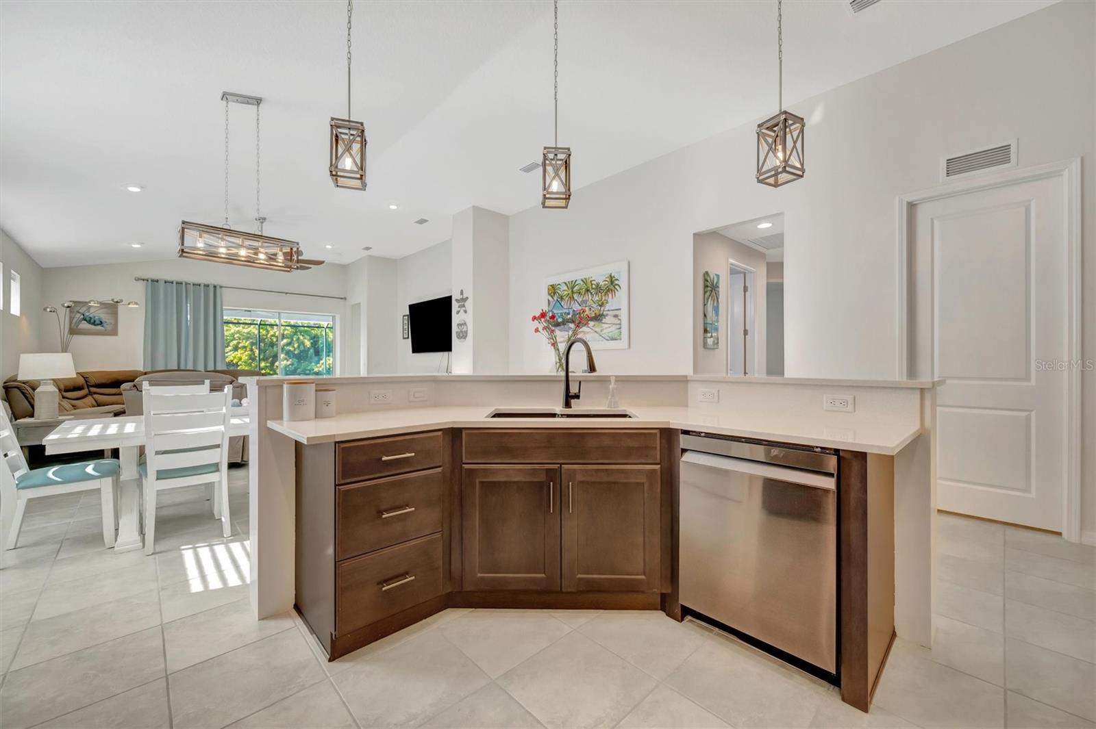 WATERCOLOR PLACE I - Residential