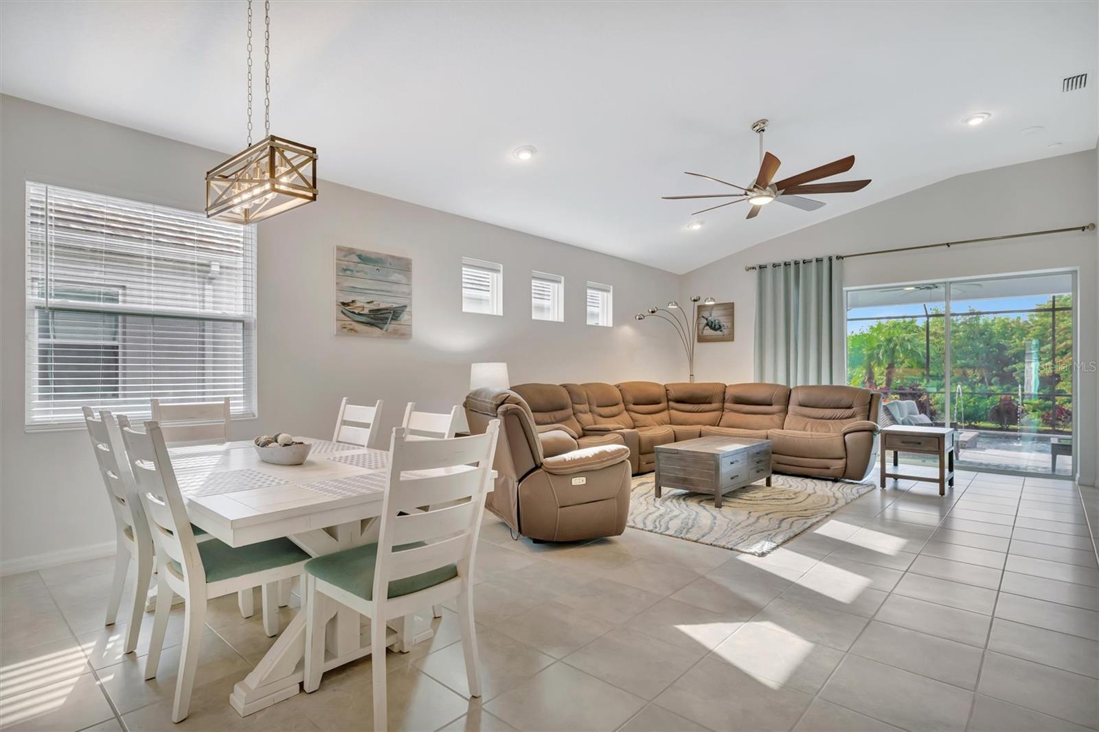 WATERCOLOR PLACE I - Residential