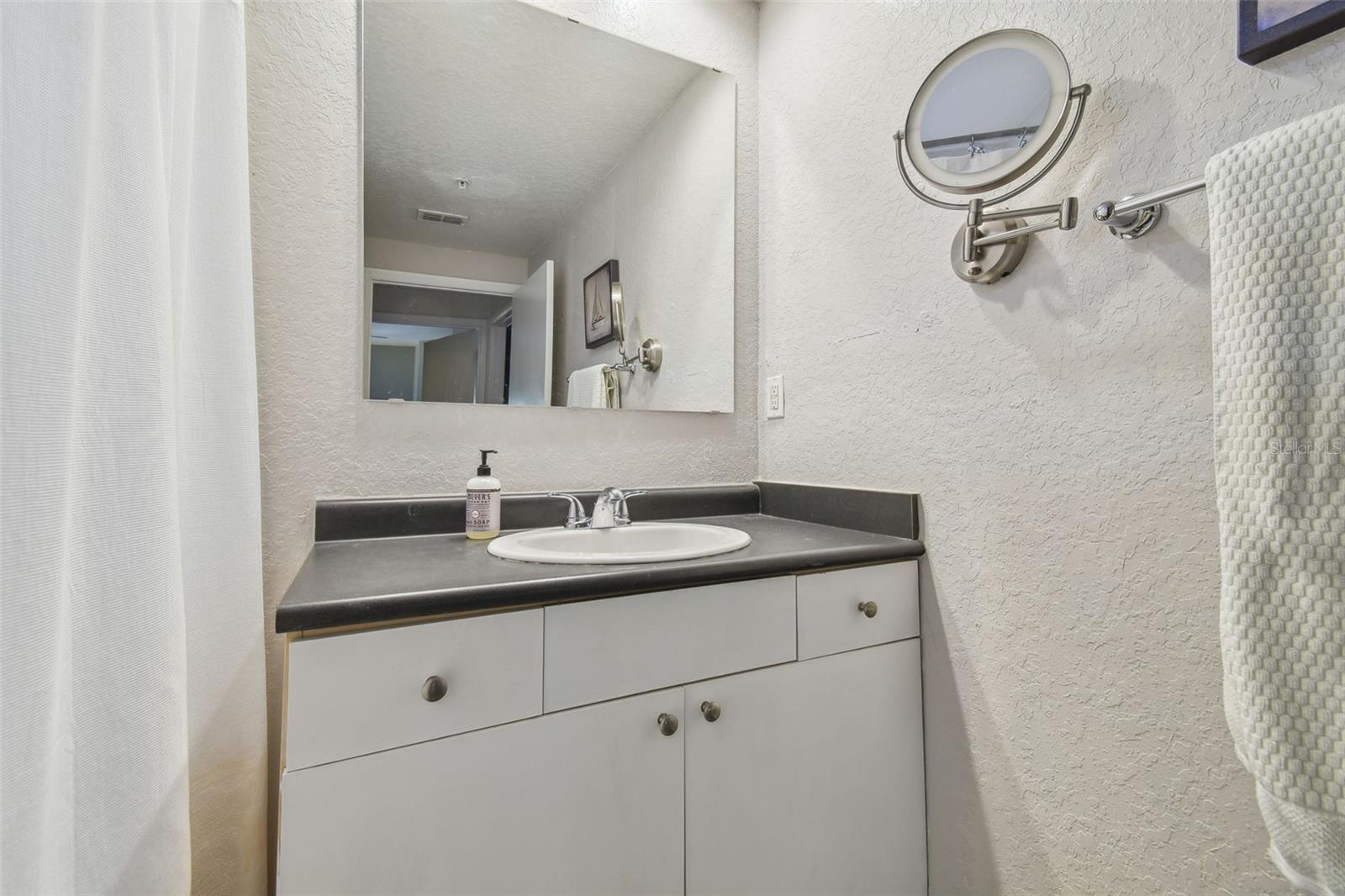 THE MADISON AT SOHO CONDOMINIU - Residential Lease