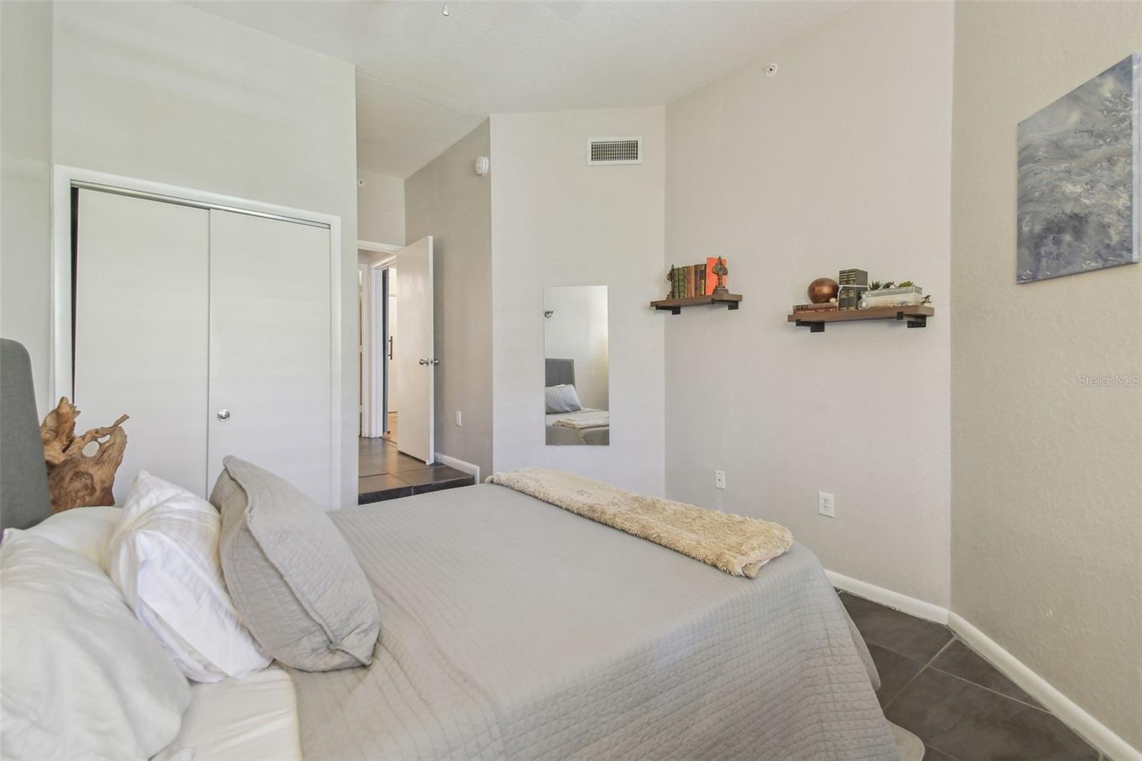 THE MADISON AT SOHO CONDOMINIU - Residential Lease