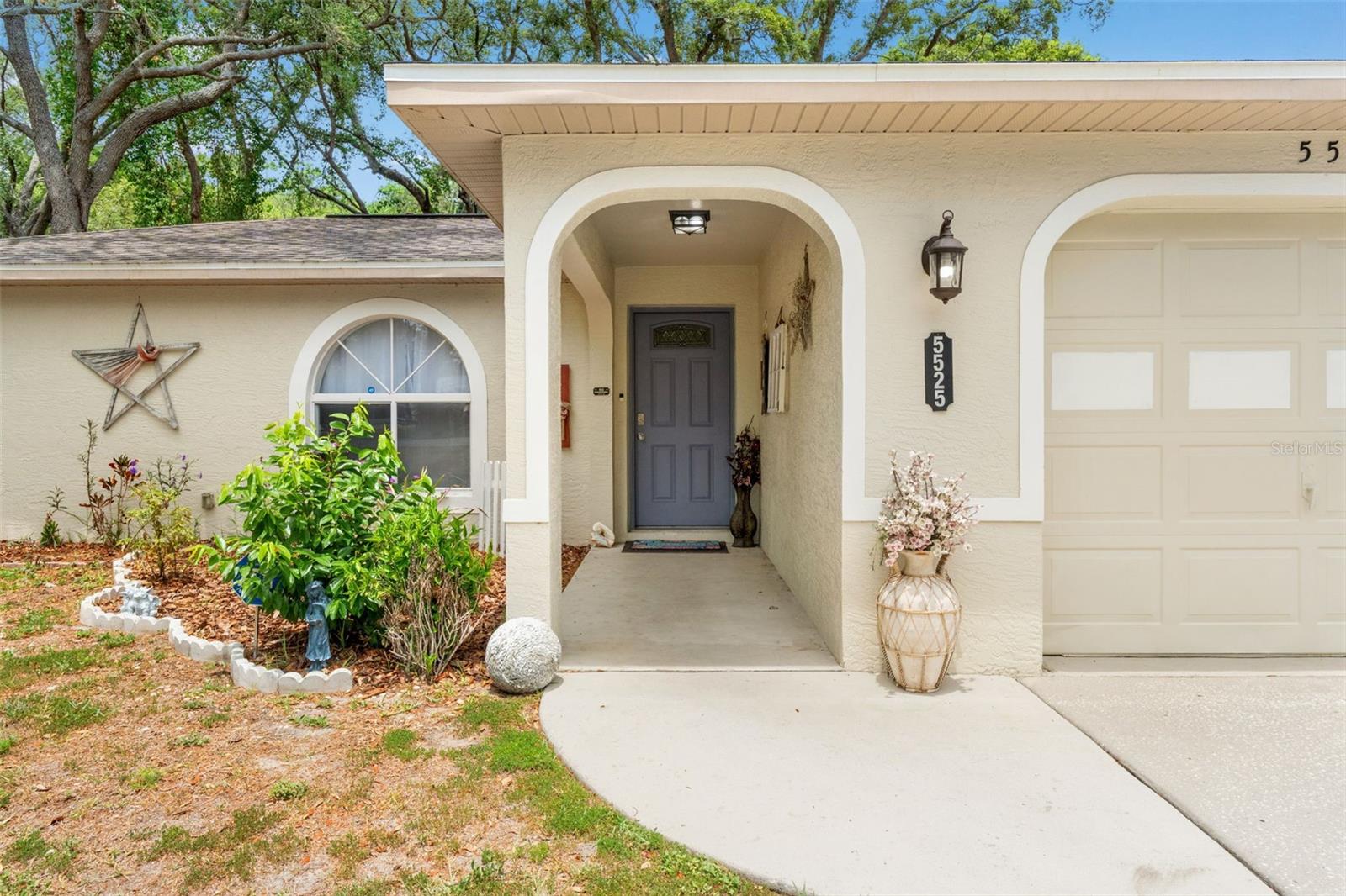 SPRING HILL - Residential