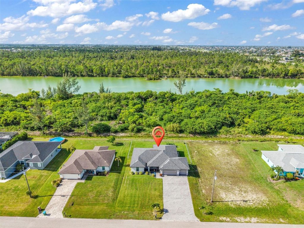 Photo of 2926 NW 25th Street, Cape Coral, FL 33993 (MLS # C7528524)