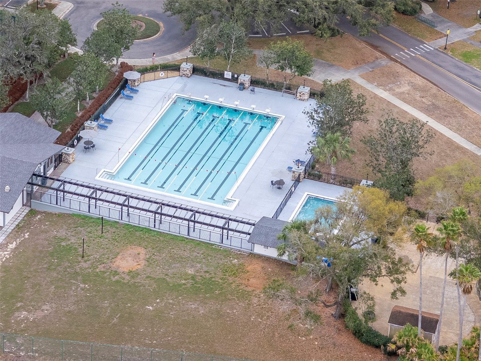 RIVER HILLS COUNTRY CLUB PH - Residential