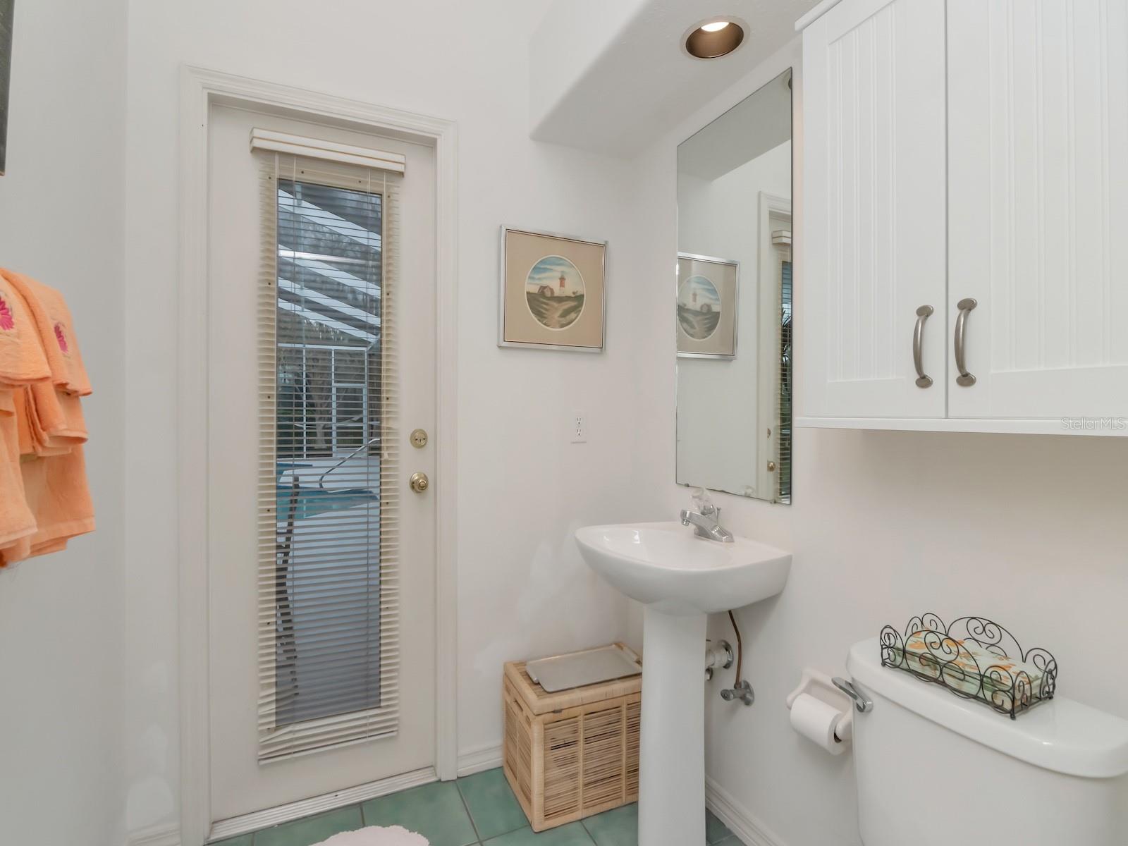 RIVER HILLS COUNTRY CLUB PH - Residential