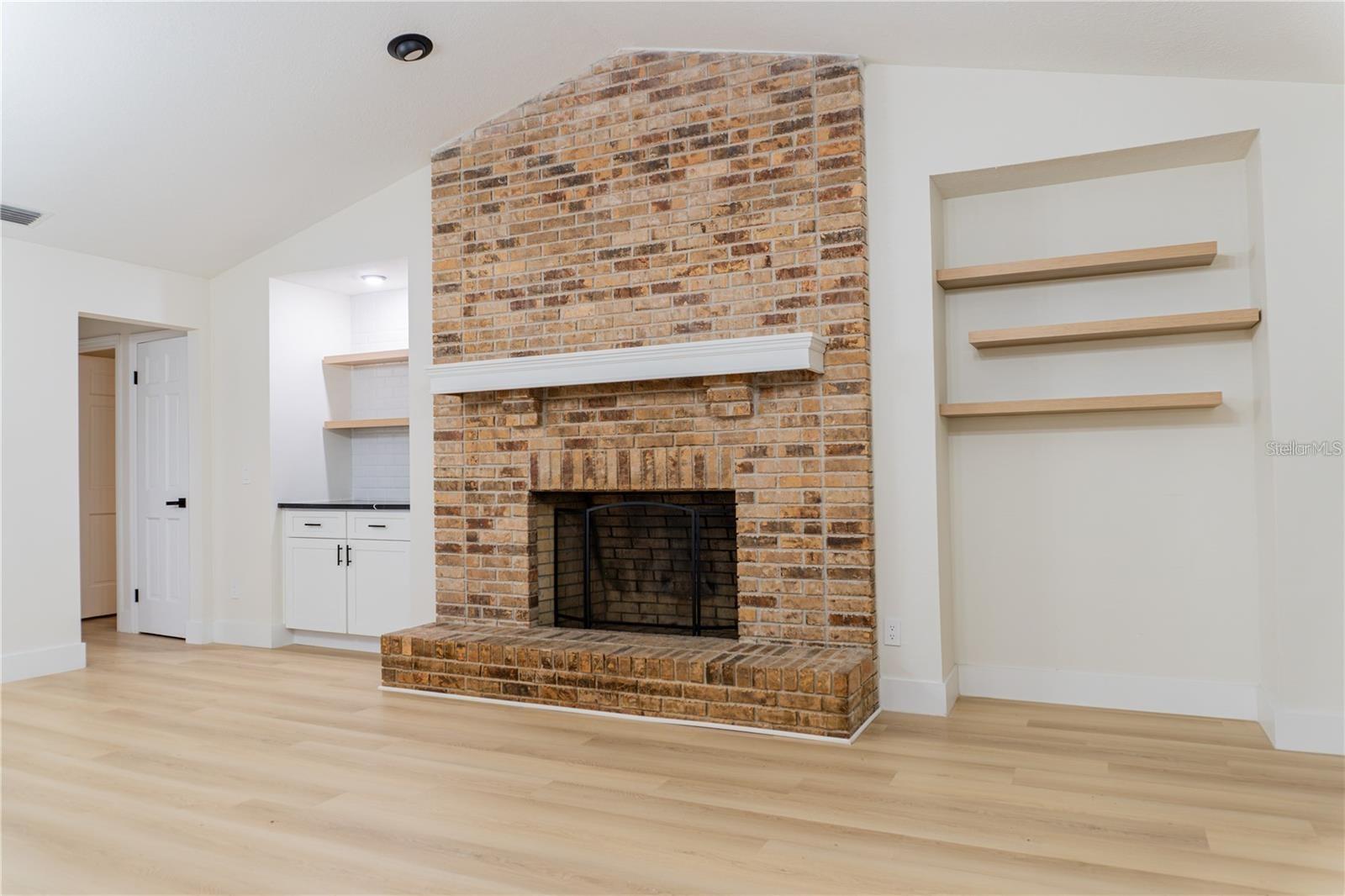 ORONOQUE - Residential