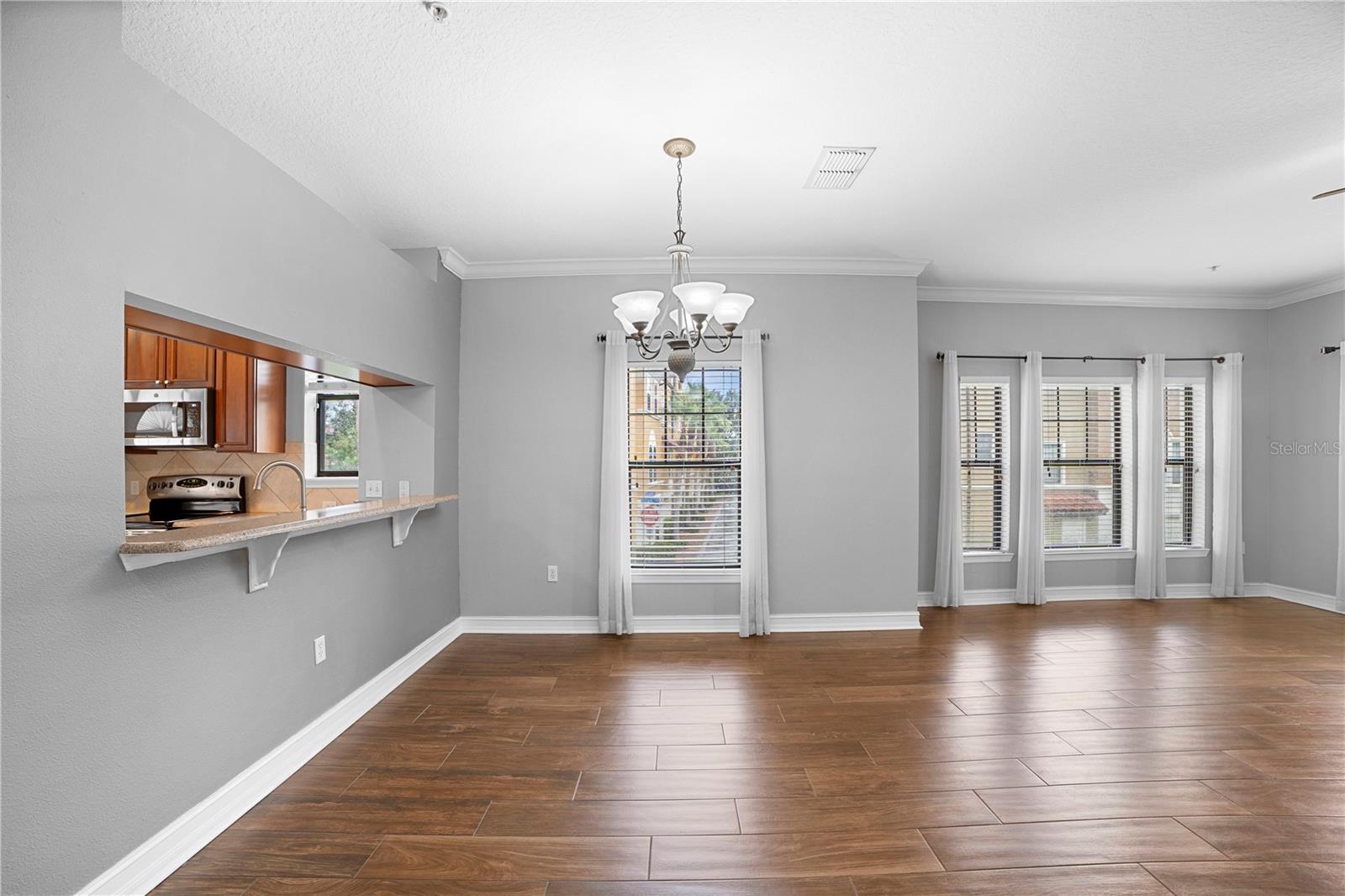 FOUNTAIN PARKE AT LAKE MARY - Residential