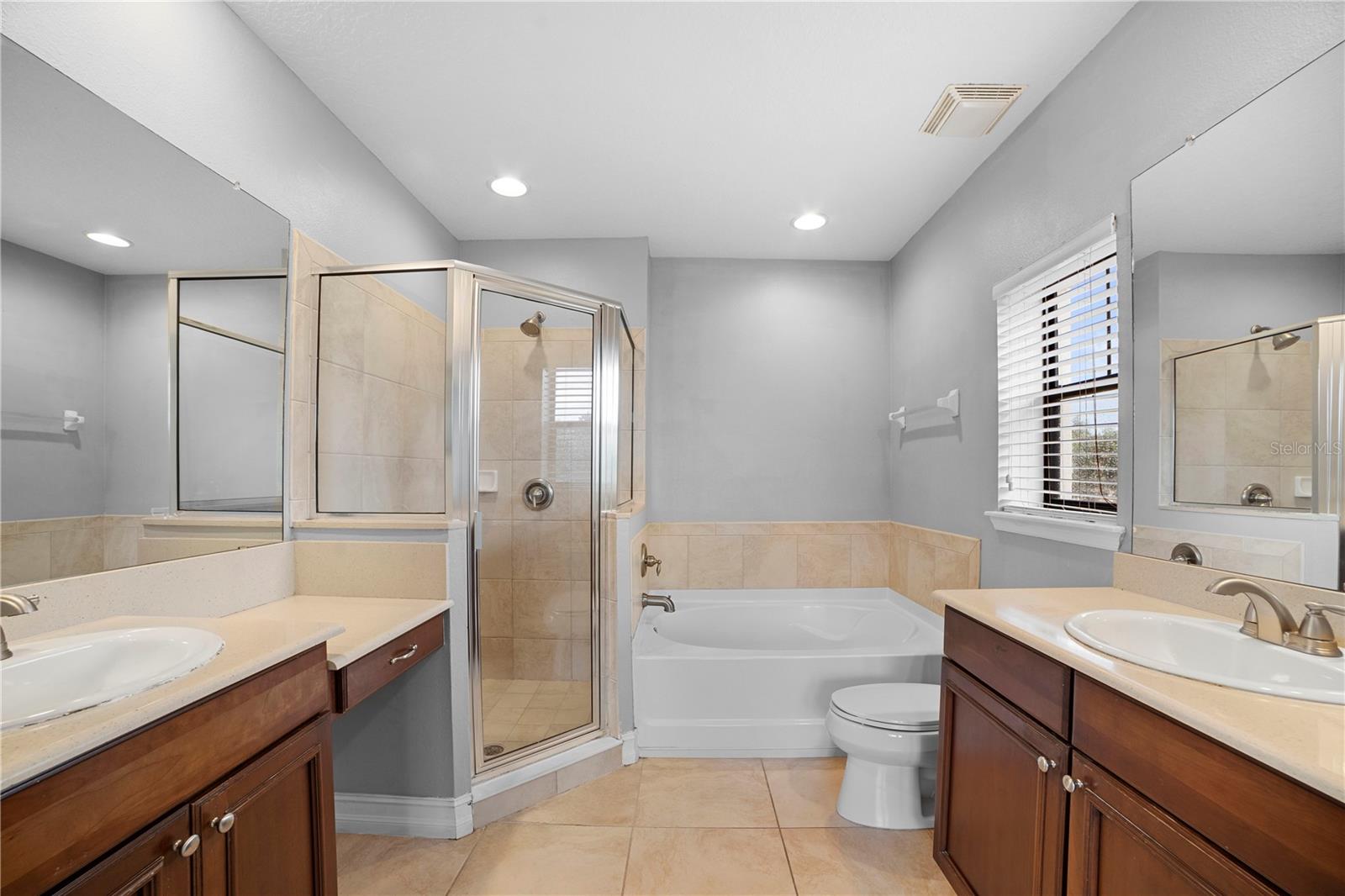 FOUNTAIN PARKE AT LAKE MARY - Residential