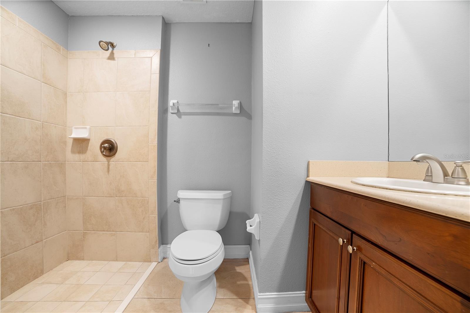 FOUNTAIN PARKE AT LAKE MARY - Residential