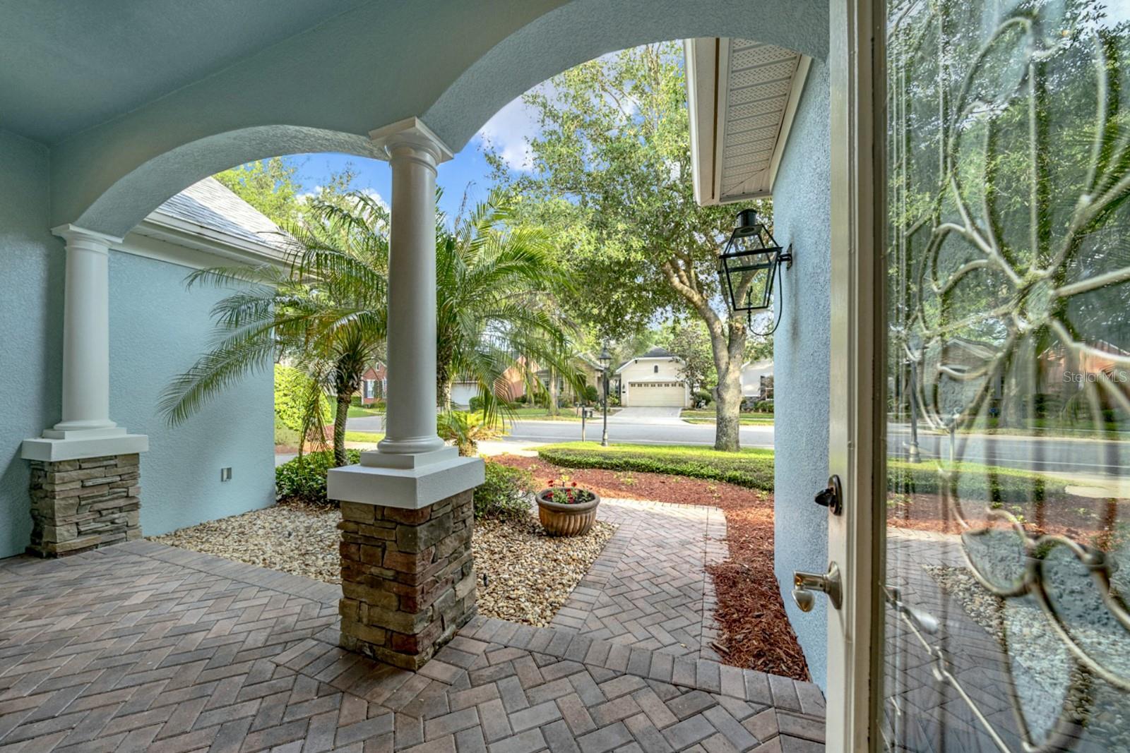 607 VICTORIA HILLS DRIVE