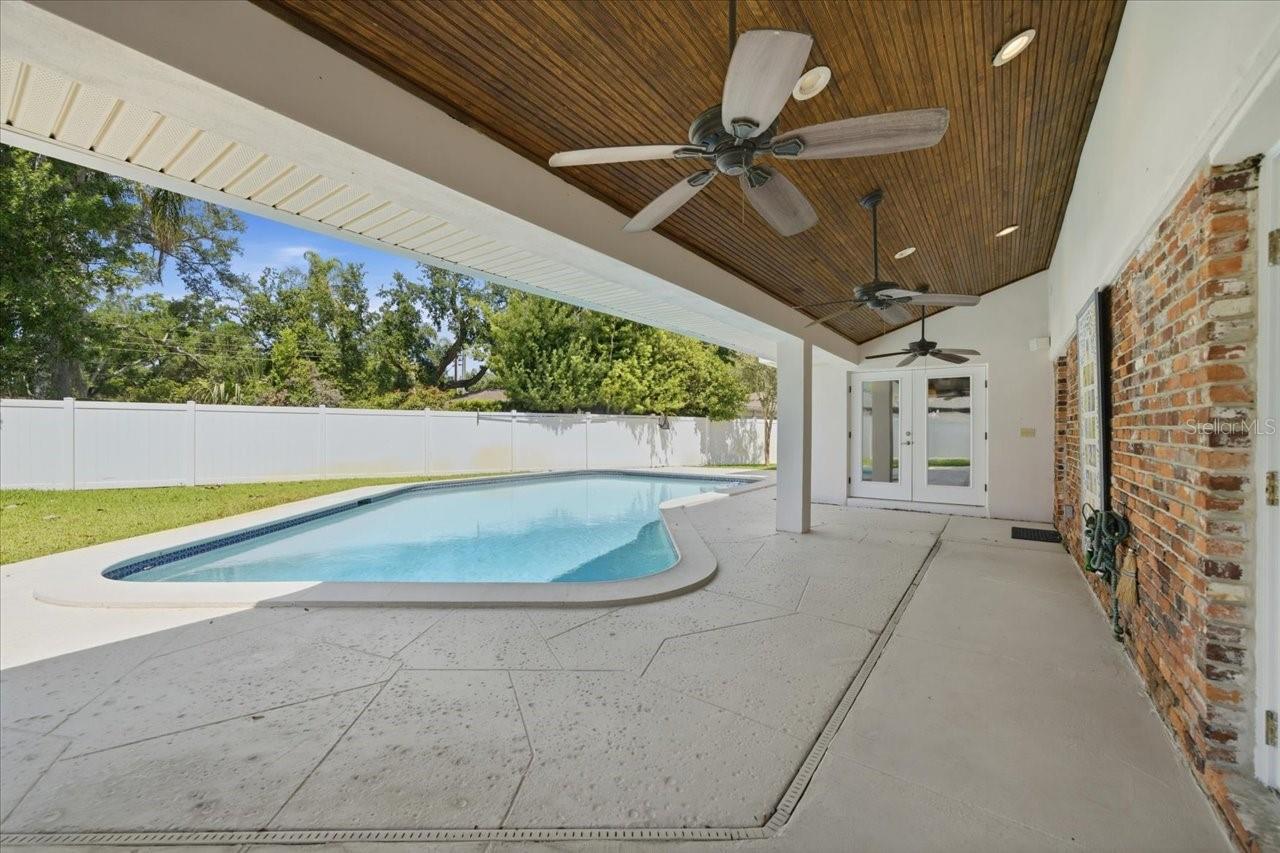 CARROLLWOOD SUB UNIT 14 - Residential