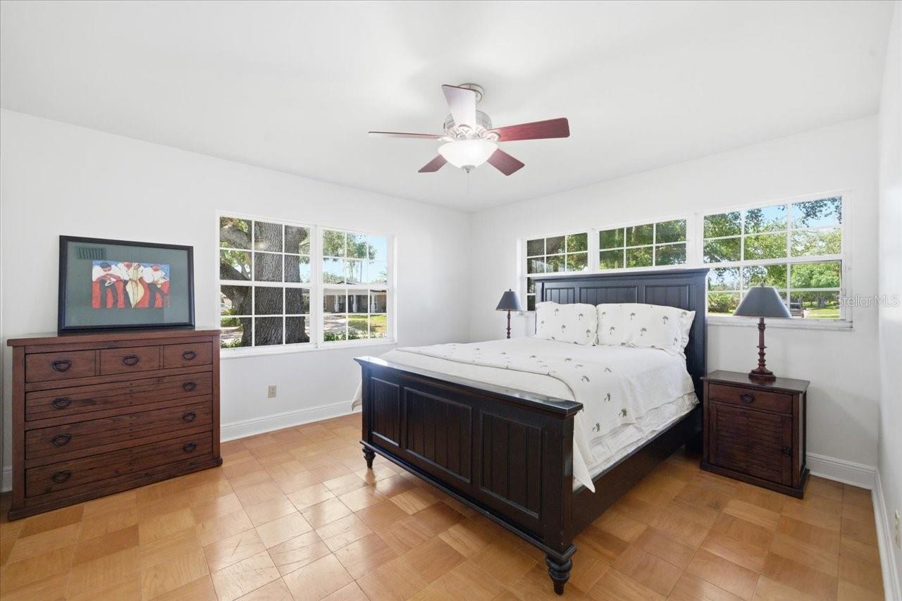 CARROLLWOOD SUB UNIT 14 - Residential