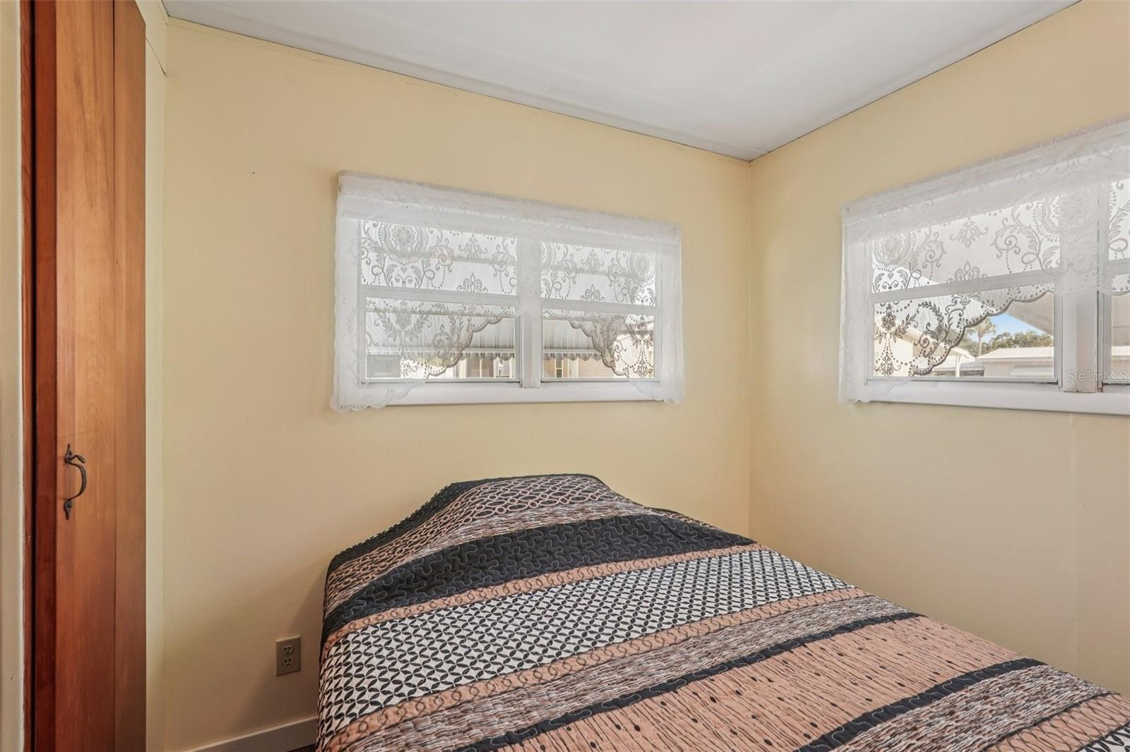 LEISURE LAKE MOBILE HOME PARK CO-OP - Residential