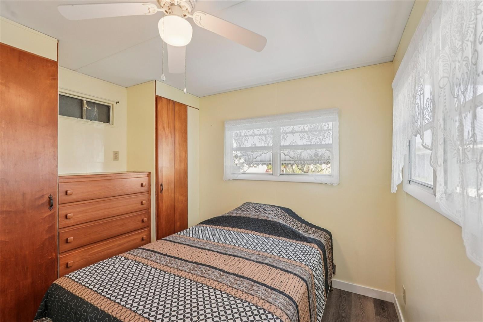 LEISURE LAKE MOBILE HOME PARK CO-OP - Residential