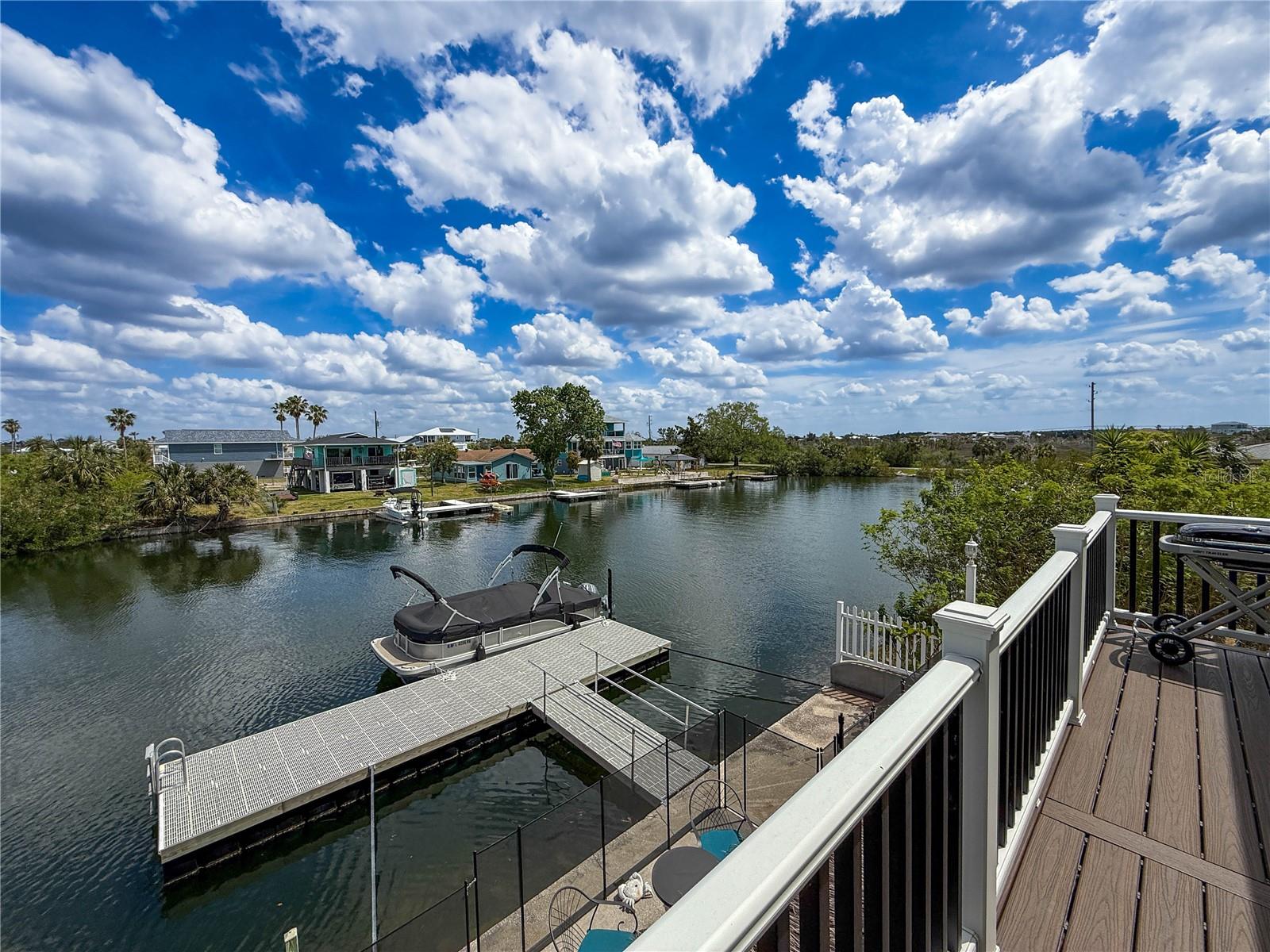 HERNANDO BEACH - Residential