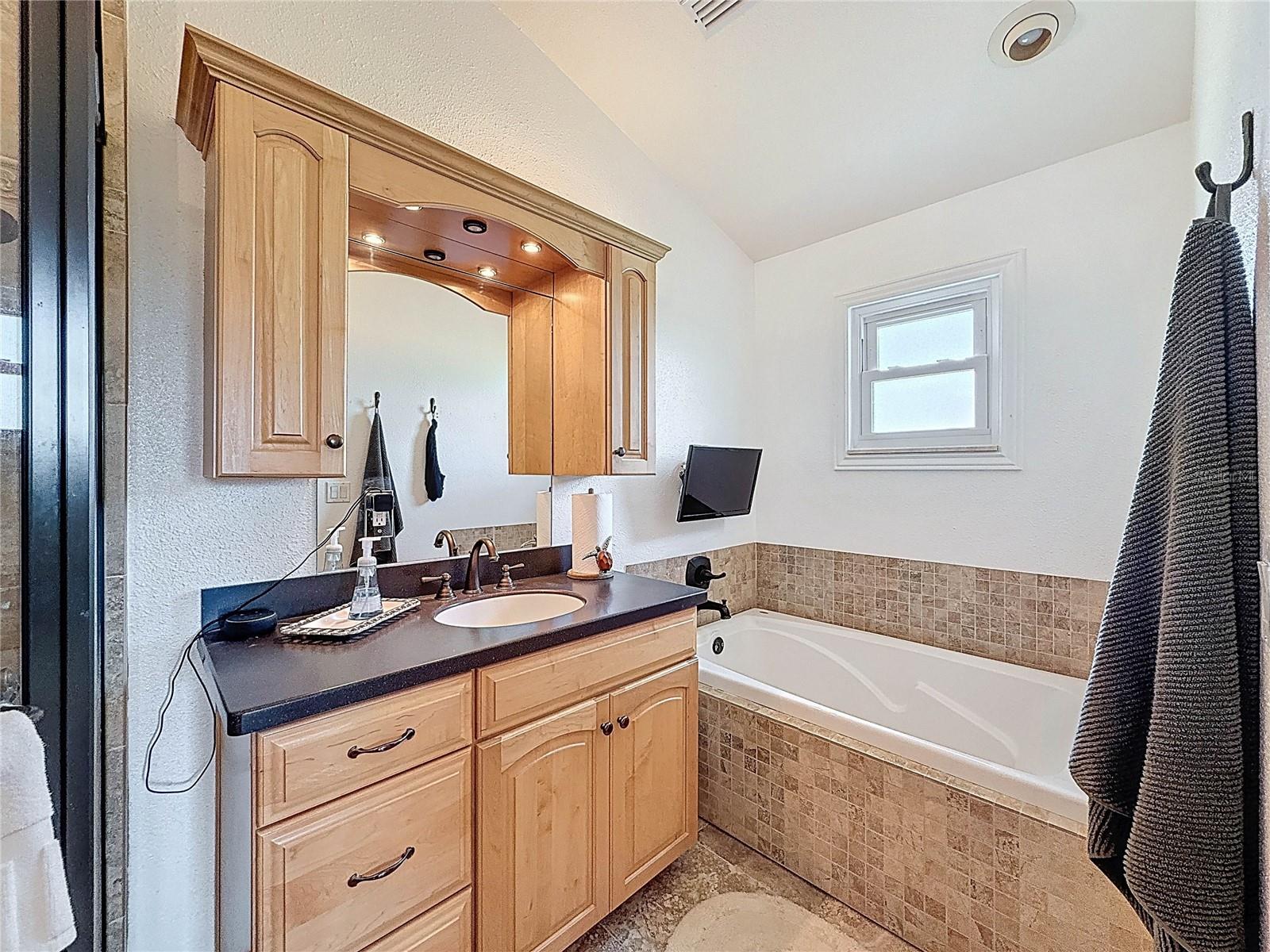 HERNANDO BEACH - Residential