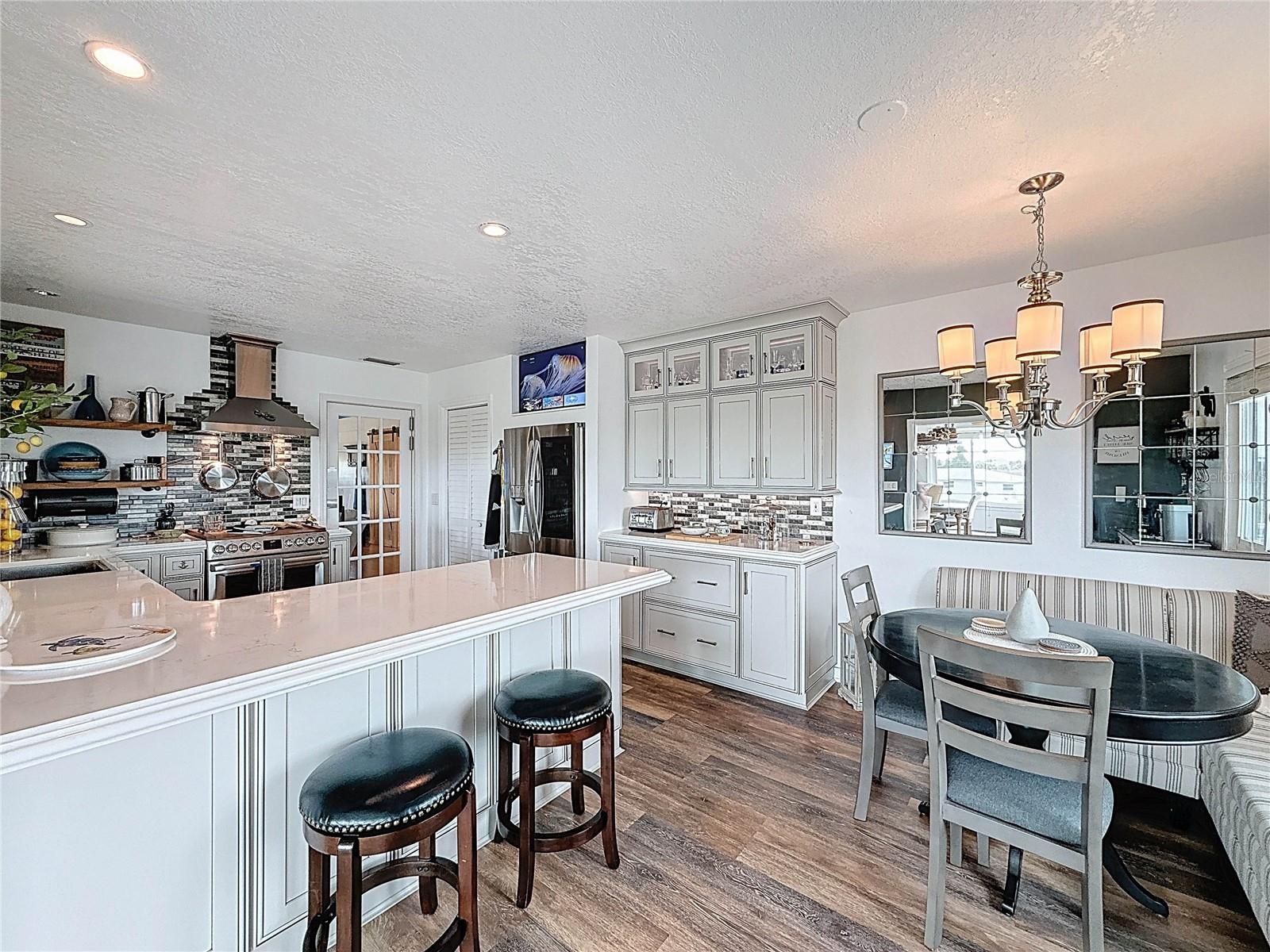 HERNANDO BEACH - Residential