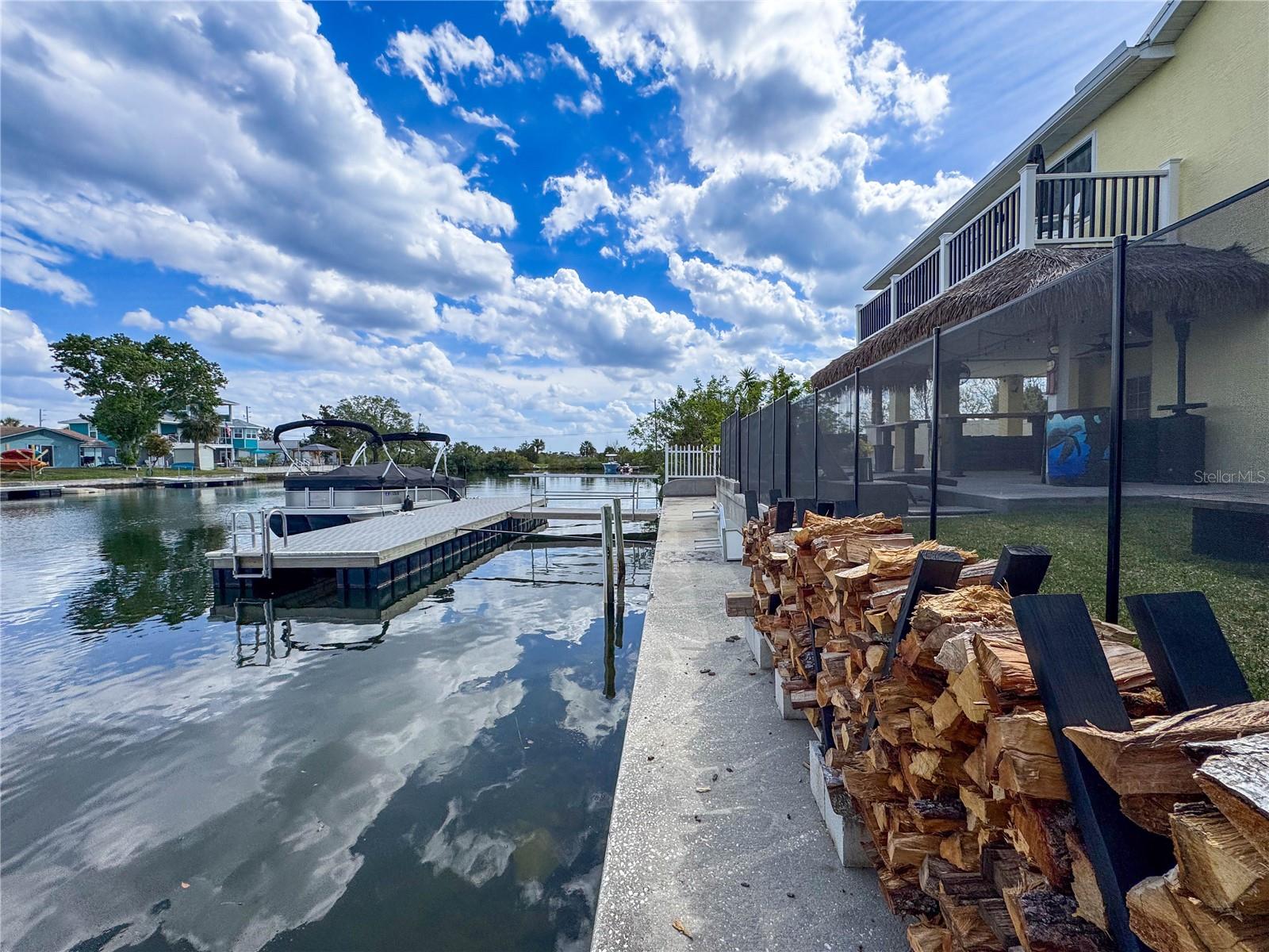 HERNANDO BEACH - Residential