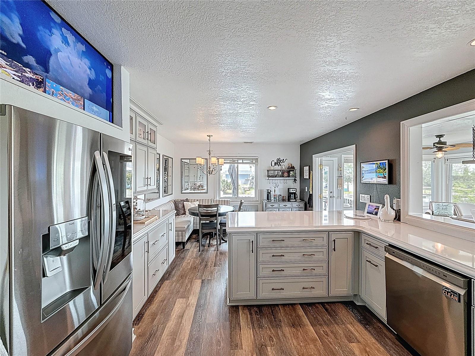 HERNANDO BEACH - Residential