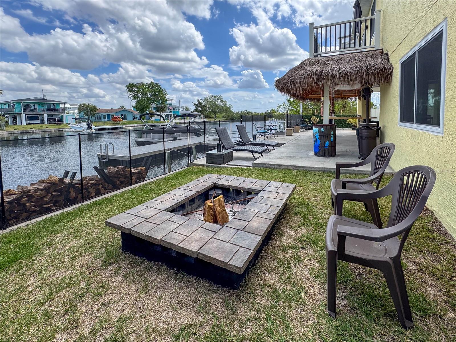 HERNANDO BEACH - Residential