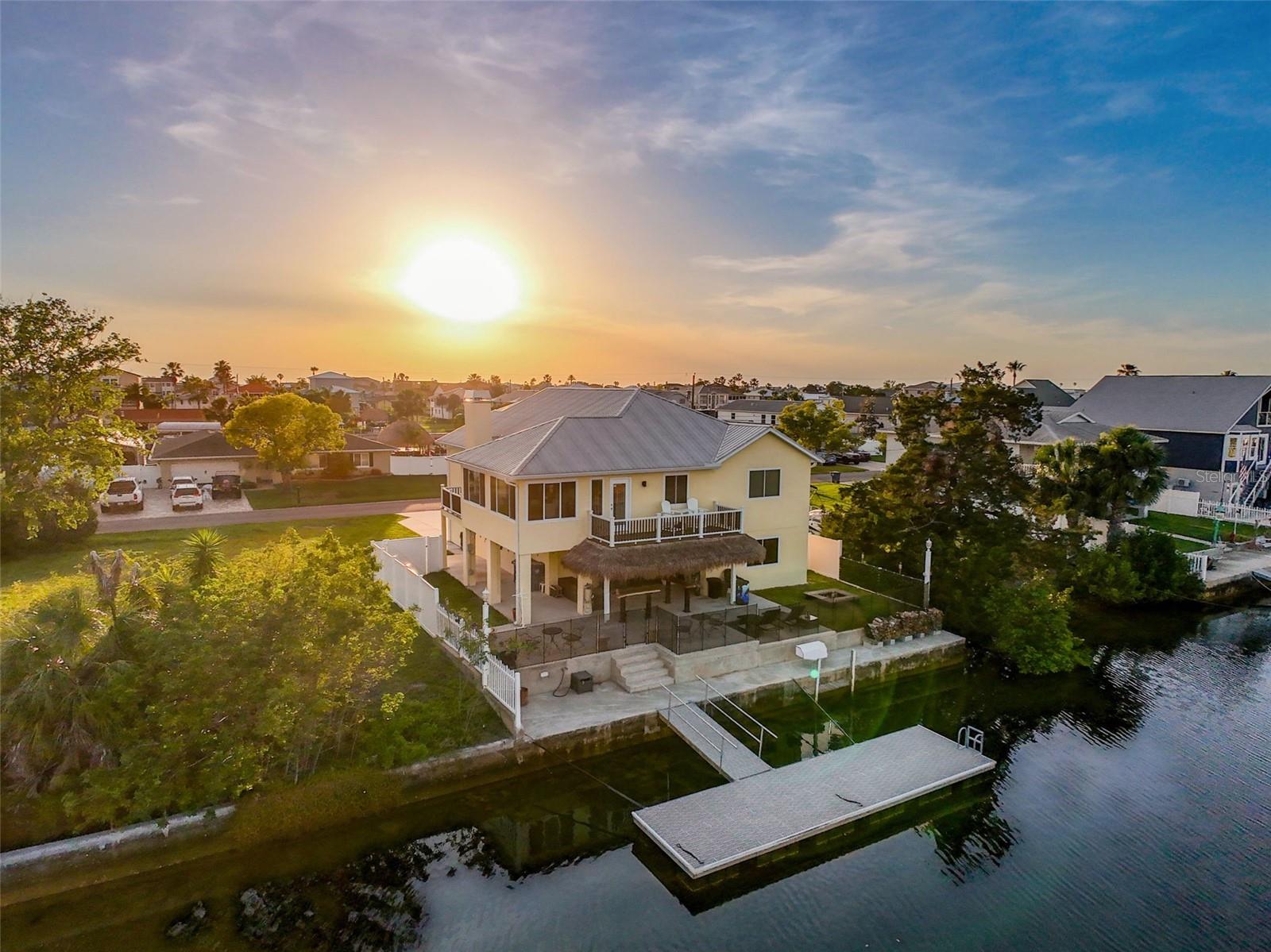 HERNANDO BEACH - Residential