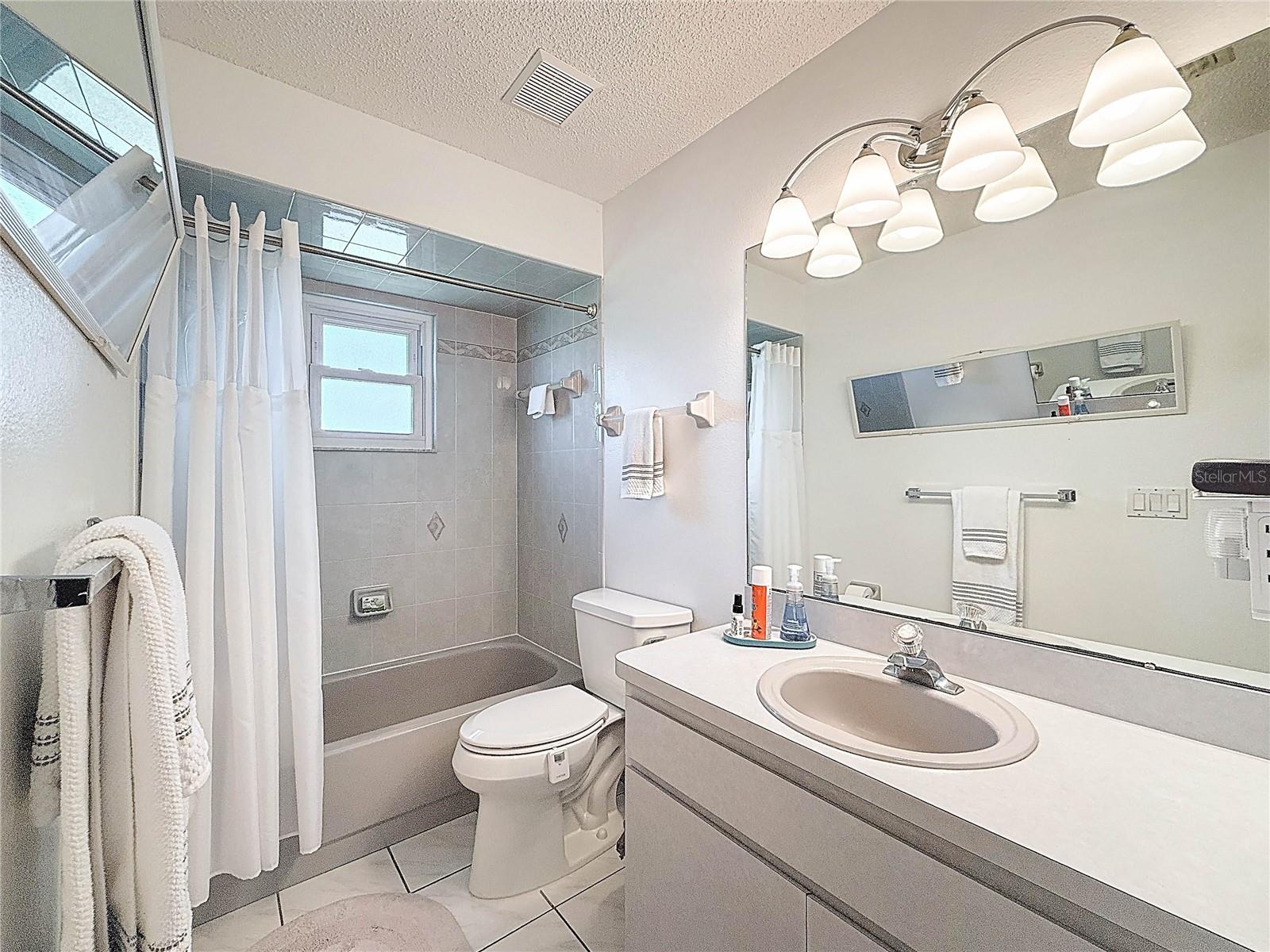 HERNANDO BEACH - Residential