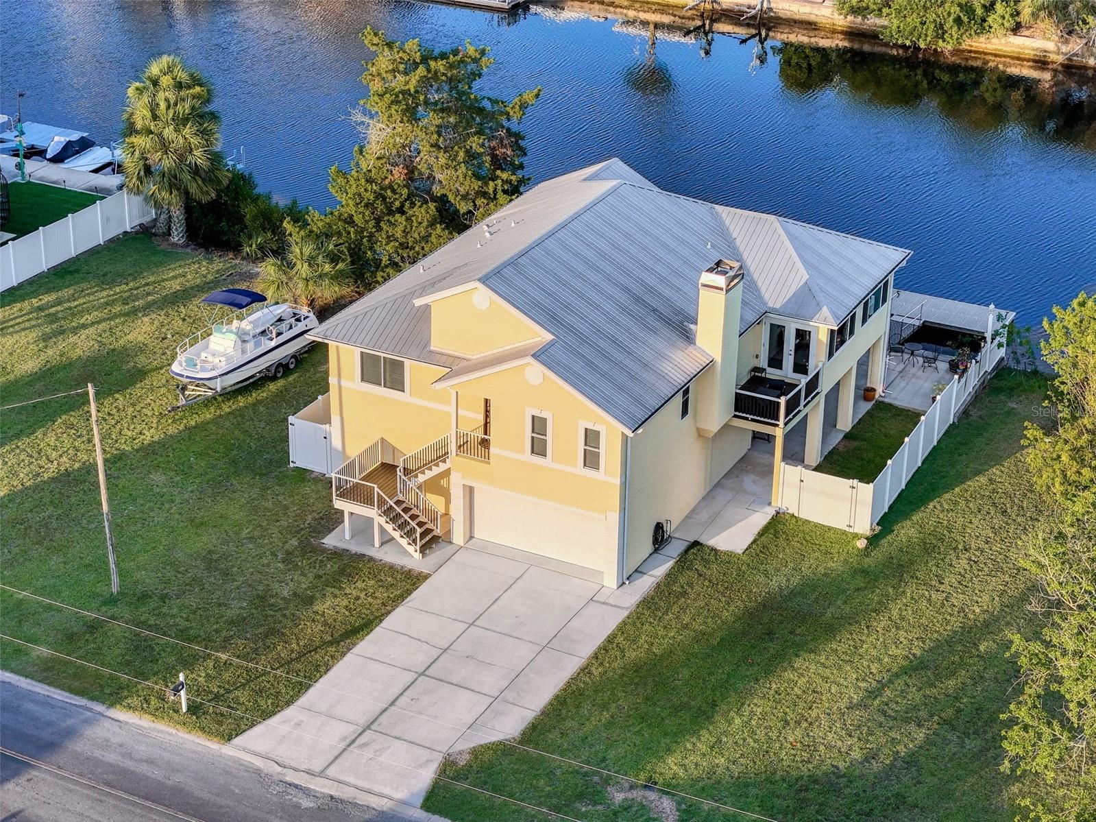 HERNANDO BEACH - Residential