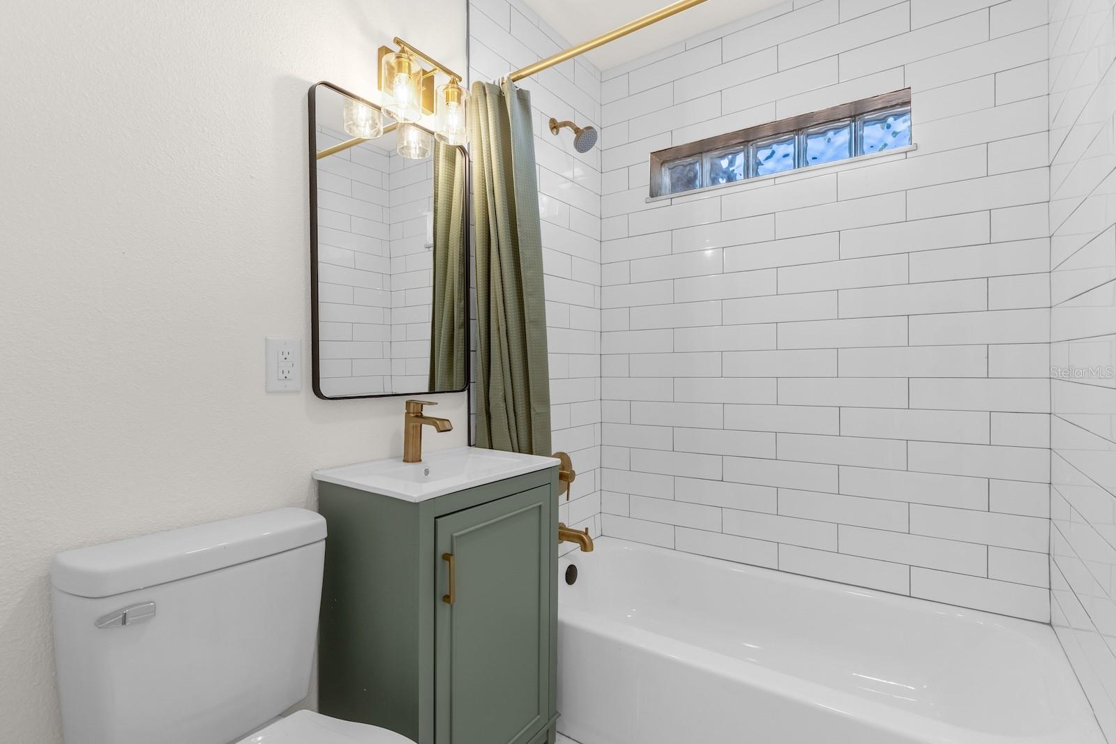 WOODMERE PARK 2ND REP - Residential