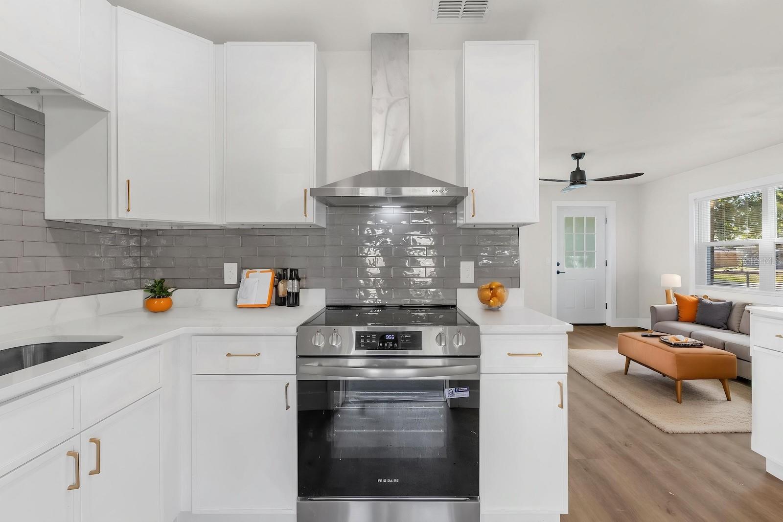 WOODMERE PARK 2ND REP - Residential