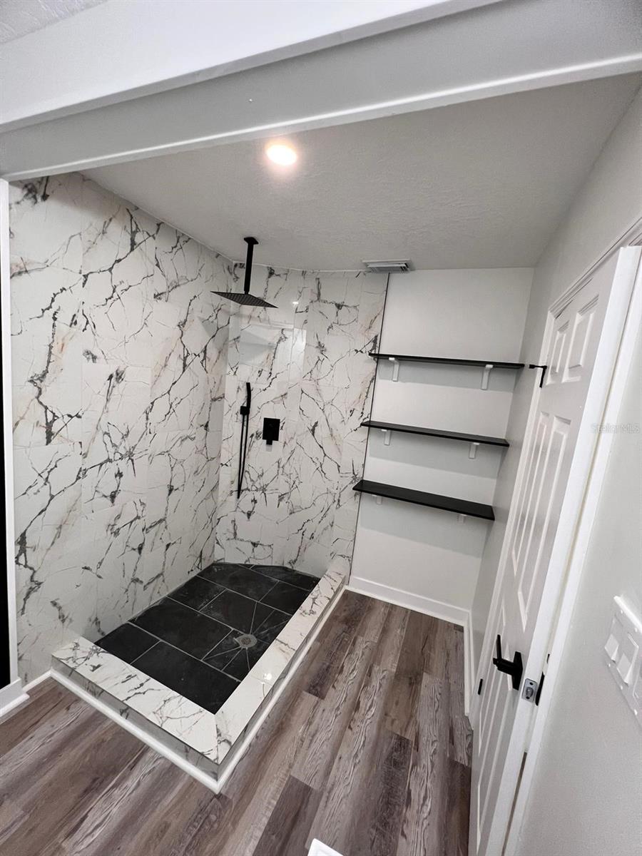 PLANTATION ESTATES UNIT 05 - Residential