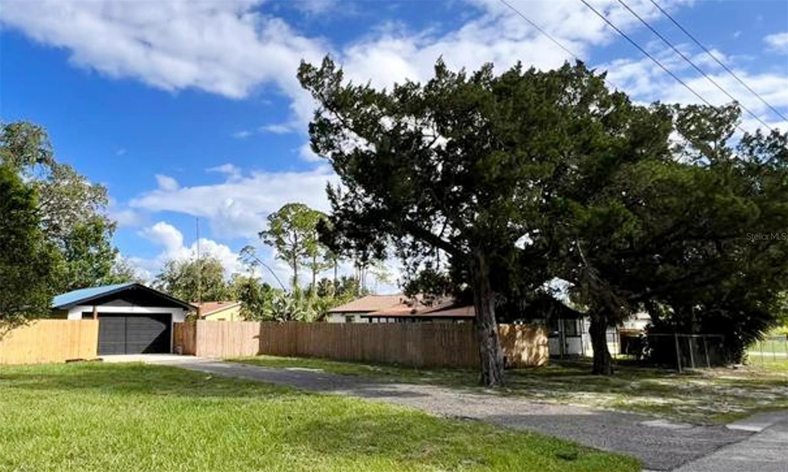 PLANTATION ESTATES UNIT 05 - Residential