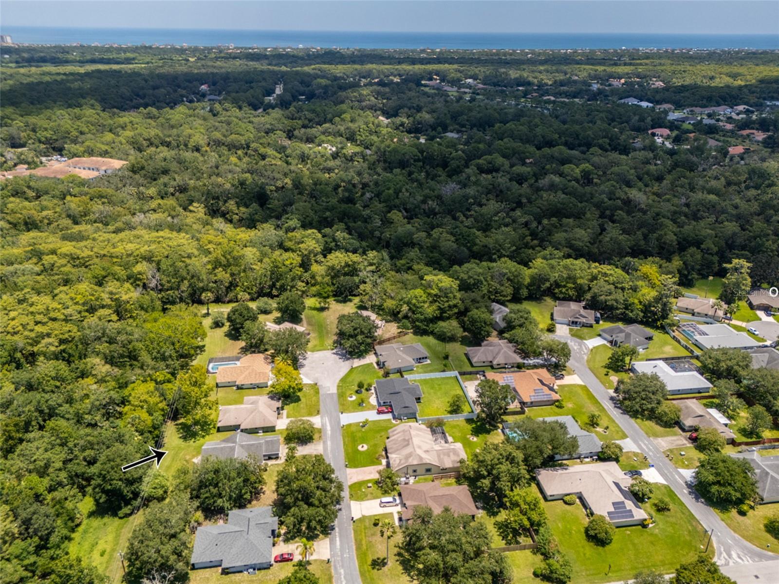 7 BLACKTHORN COURT