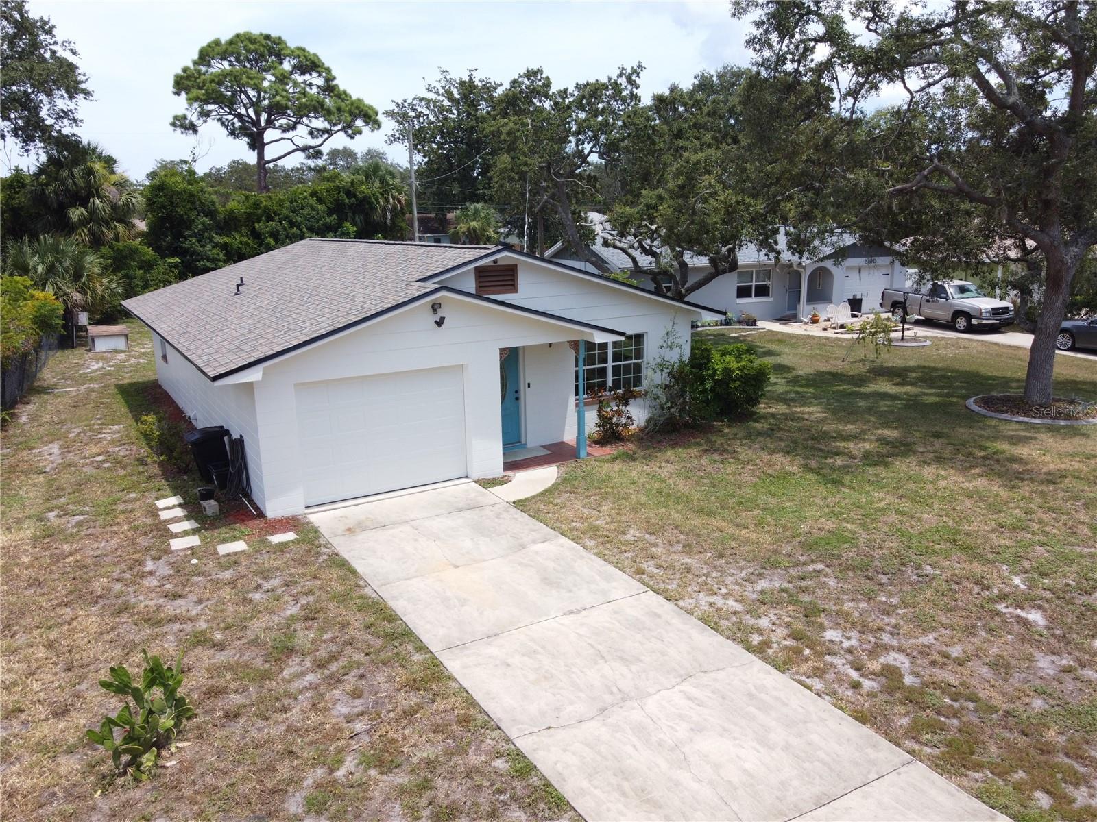BAYWOOD - Residential