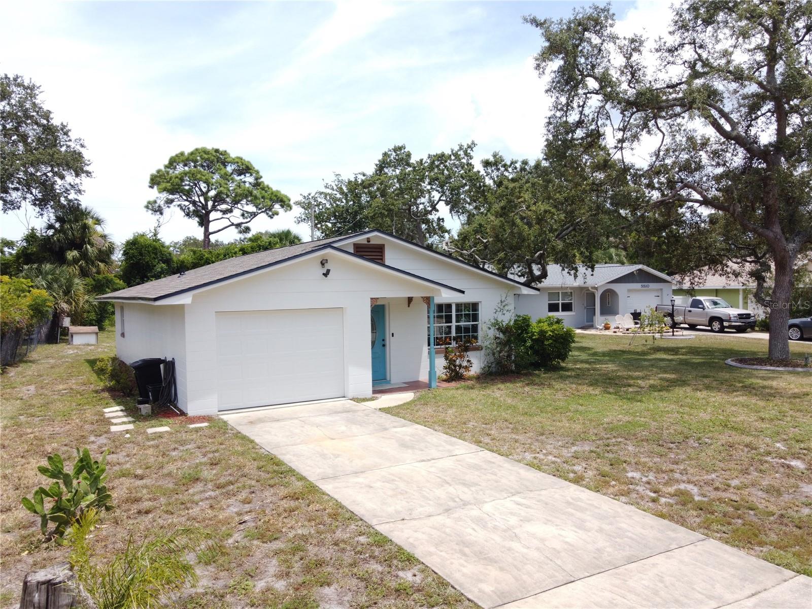 BAYWOOD - Residential
