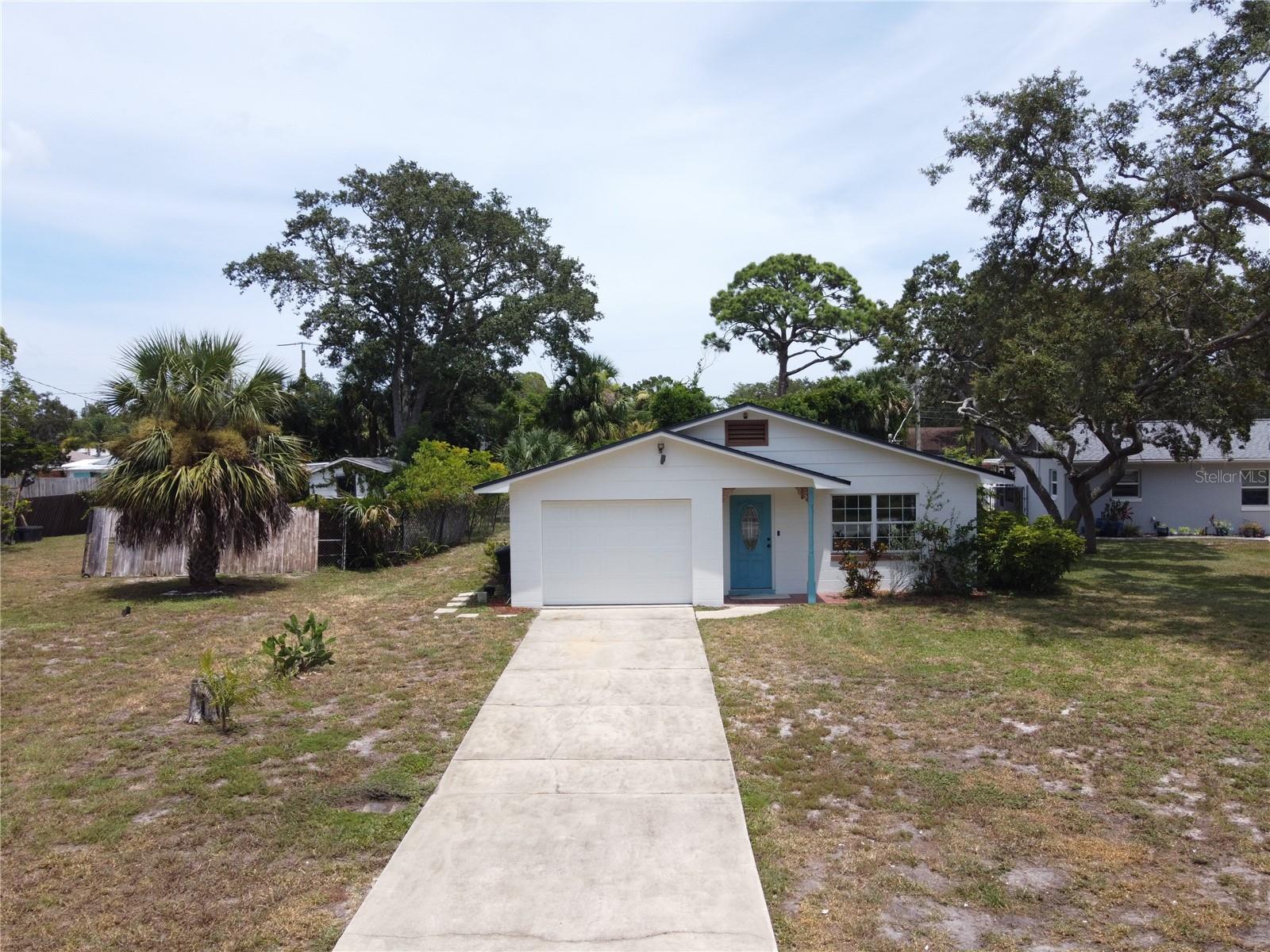 BAYWOOD - Residential