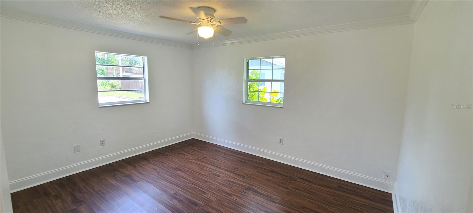 BAYWOOD - Residential