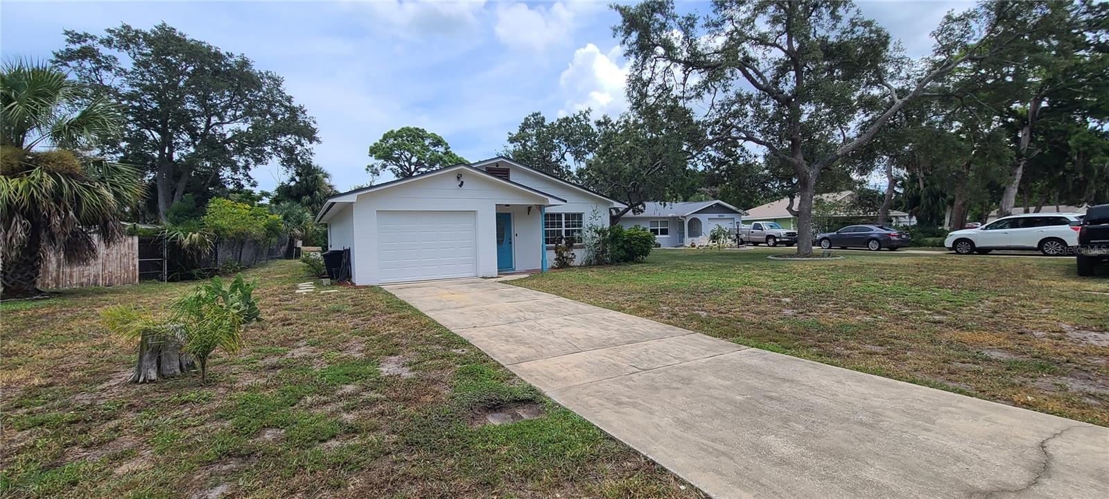 BAYWOOD - Residential