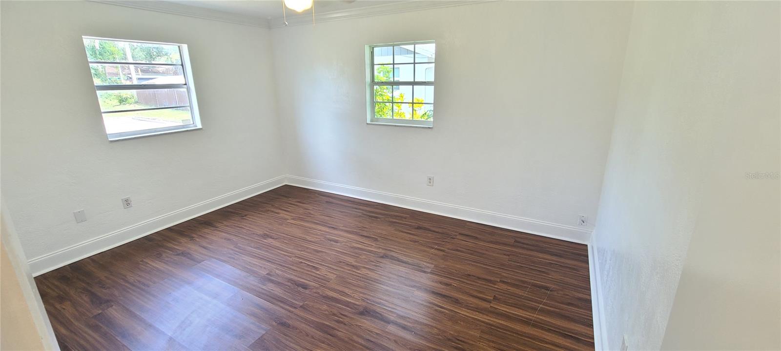BAYWOOD - Residential