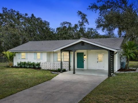 Photo of 3524 Prado Drive, Sarasota, FL 34235 (MLS # A4680430)