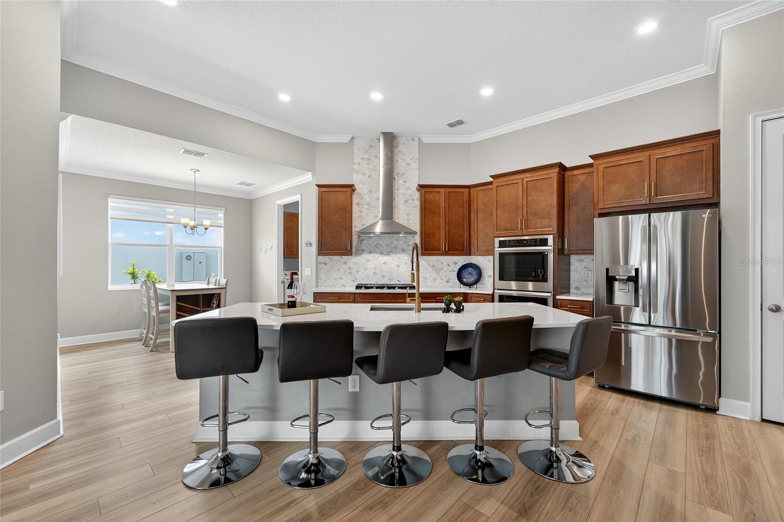 MIRABAY-MARISOL POINTE - Residential