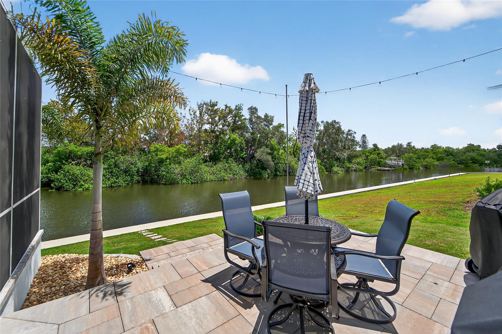 MIRABAY-MARISOL POINTE - Residential