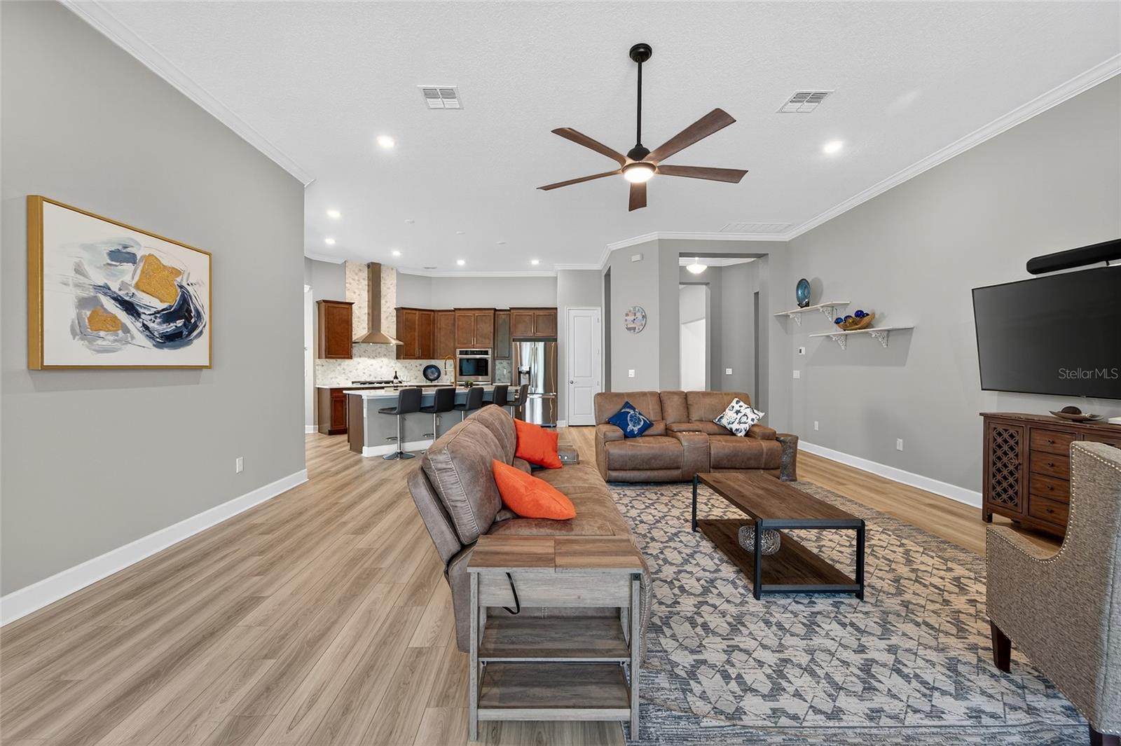MIRABAY-MARISOL POINTE - Residential