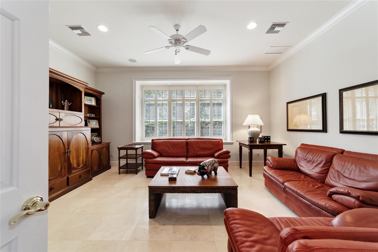 COUNTRY CLUB/OCALA UN 02 - Residential