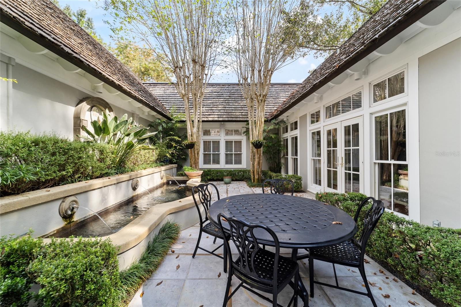 COUNTRY CLUB/OCALA UN 02 - Residential
